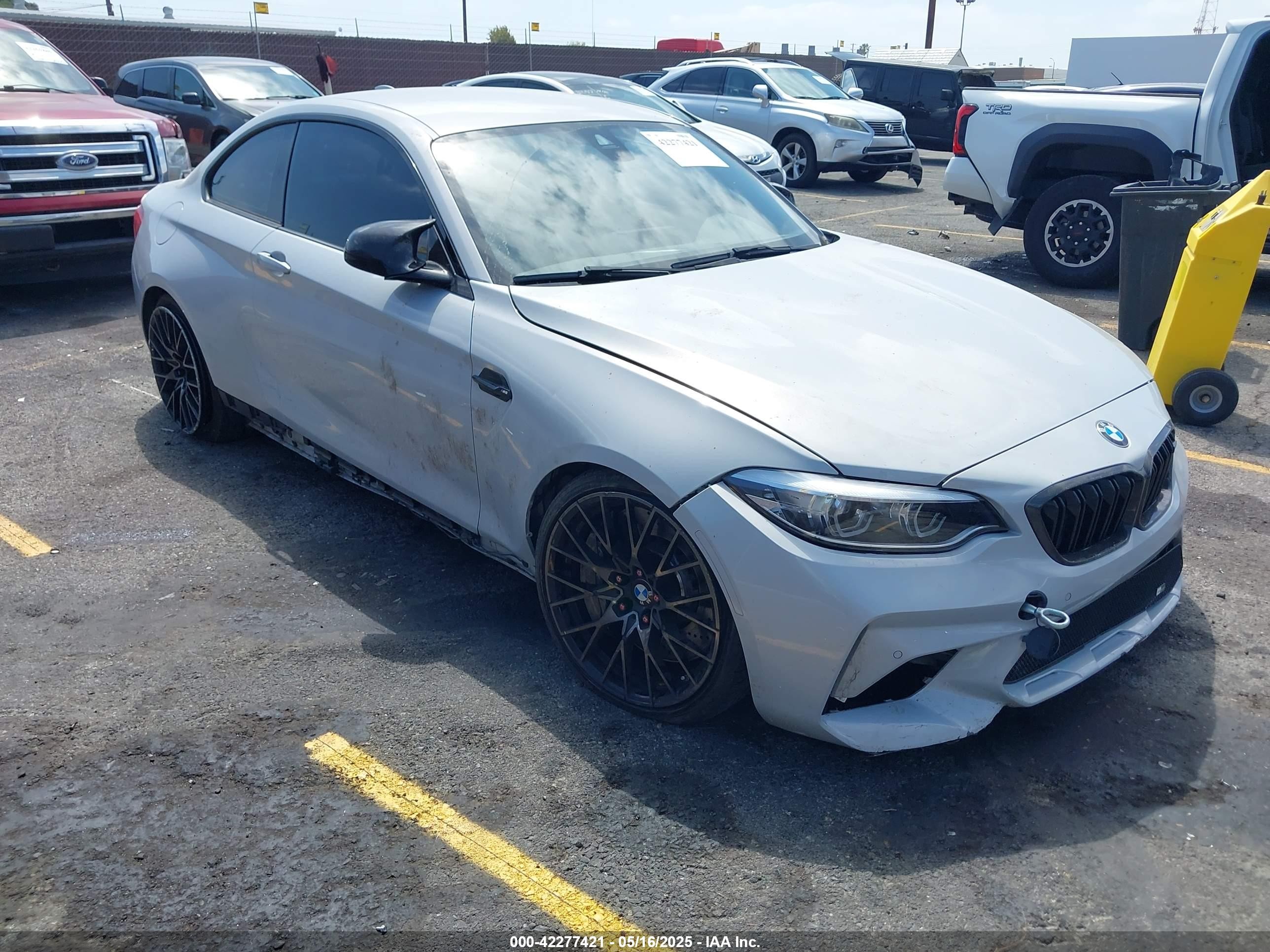 2019 BMW M2 Competition, VIN WBS2U7C50K7D06845 — Днище