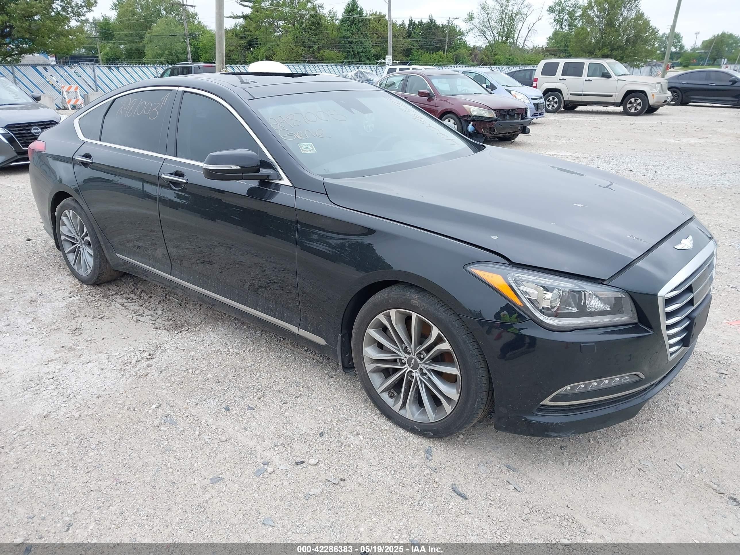 2017 Genesis G80 3.8L, VIN KMHGN4JEXHU210171 — Roof