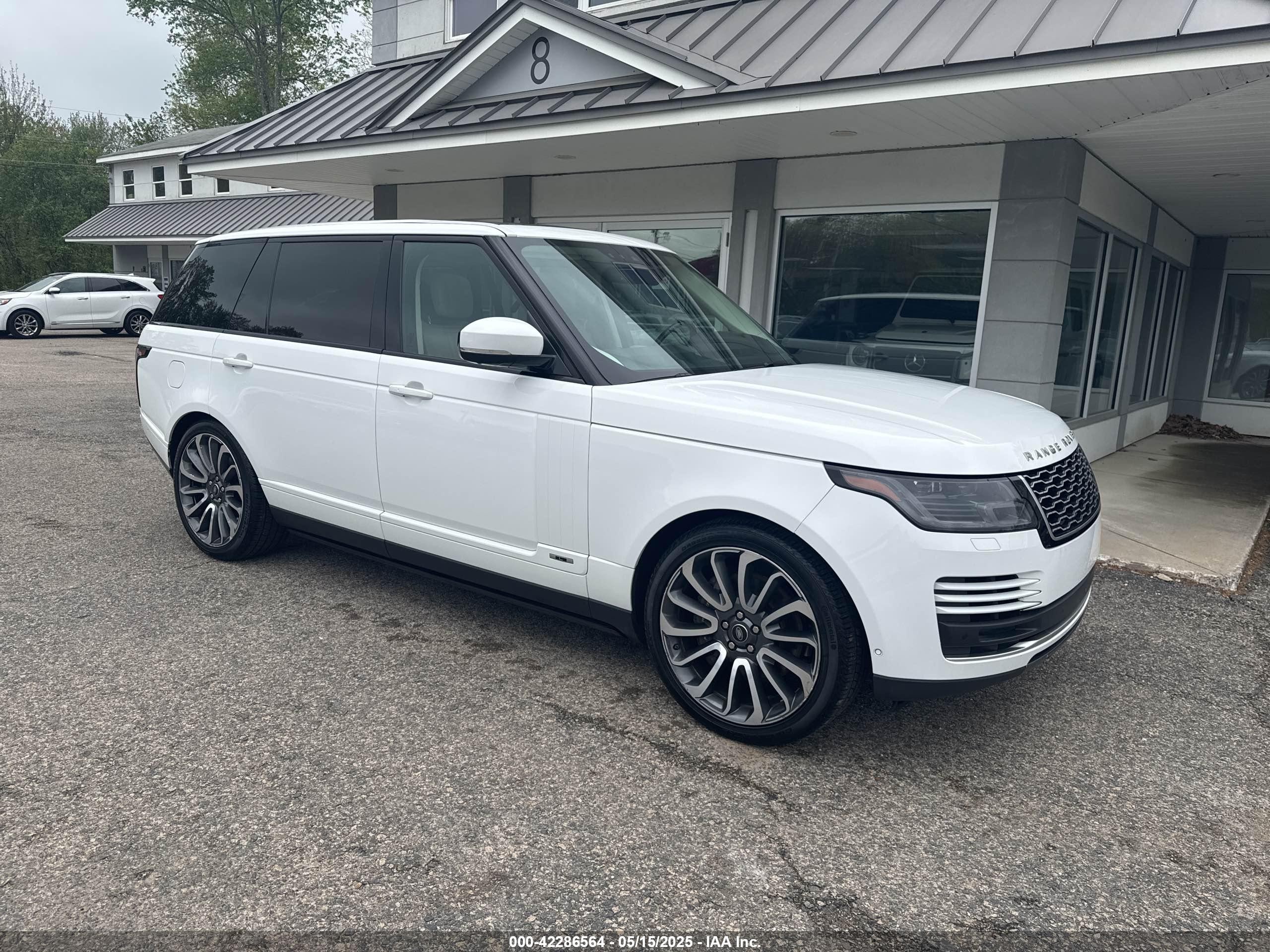 2018 Land Rover Range Rover, VIN SALGS5RE3JA380542 — Механическое