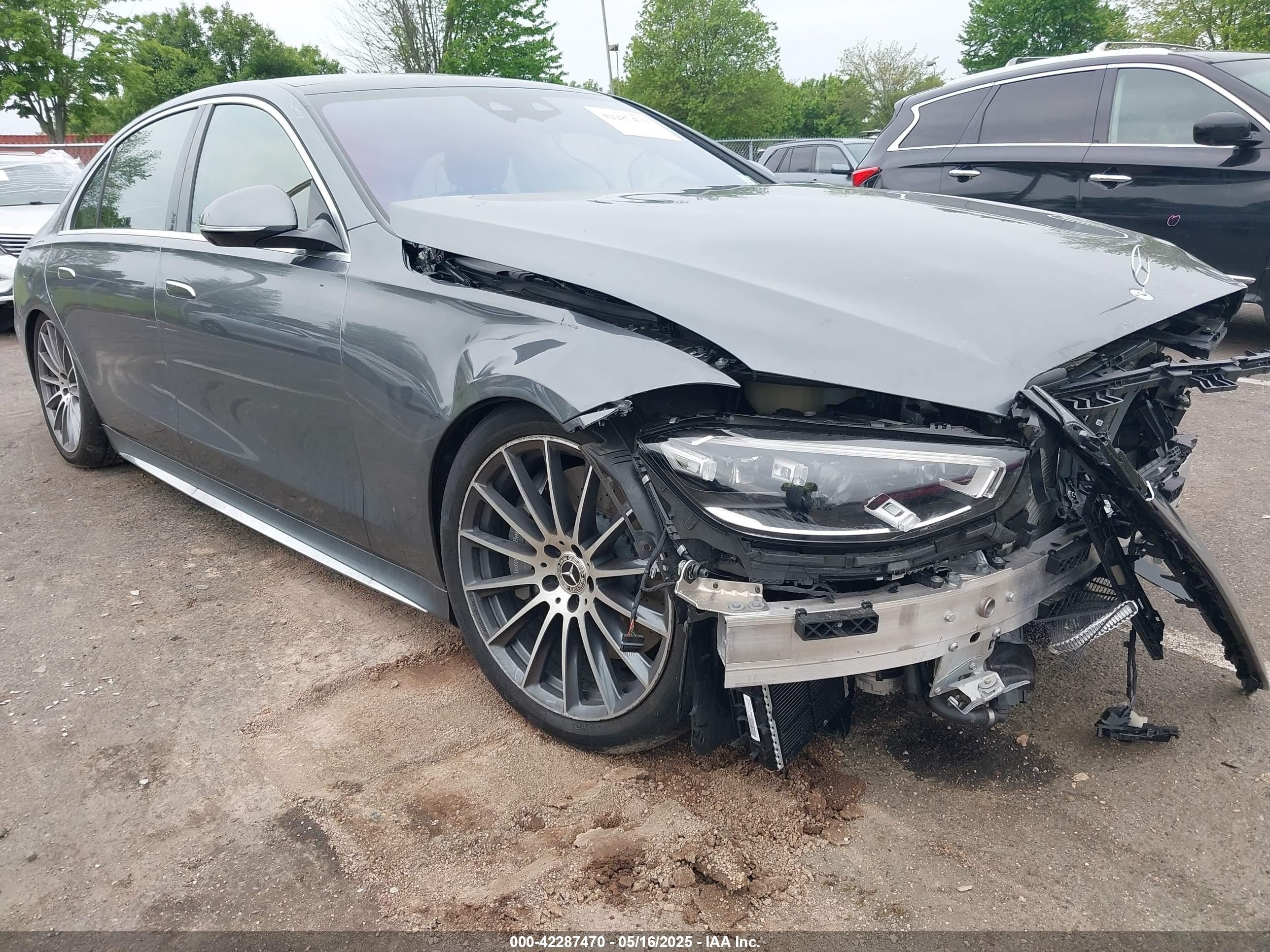 2024 Mercedes-Benz S 580, VIN W1K6G7GBXRA269738 — All over