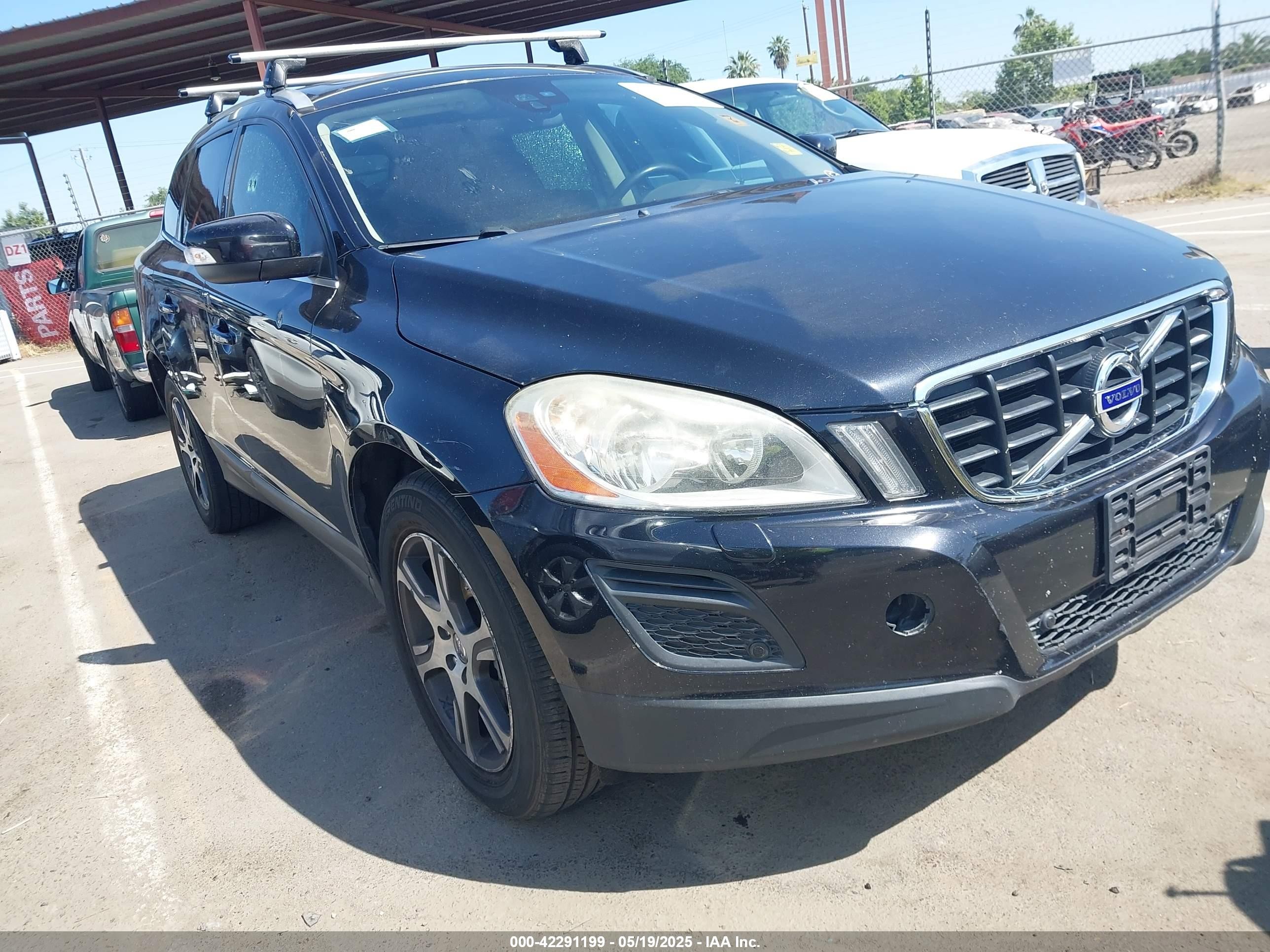2012 Volvo XC60 3.0L, VIN YV4902DZ3C2244078 — Vandalism