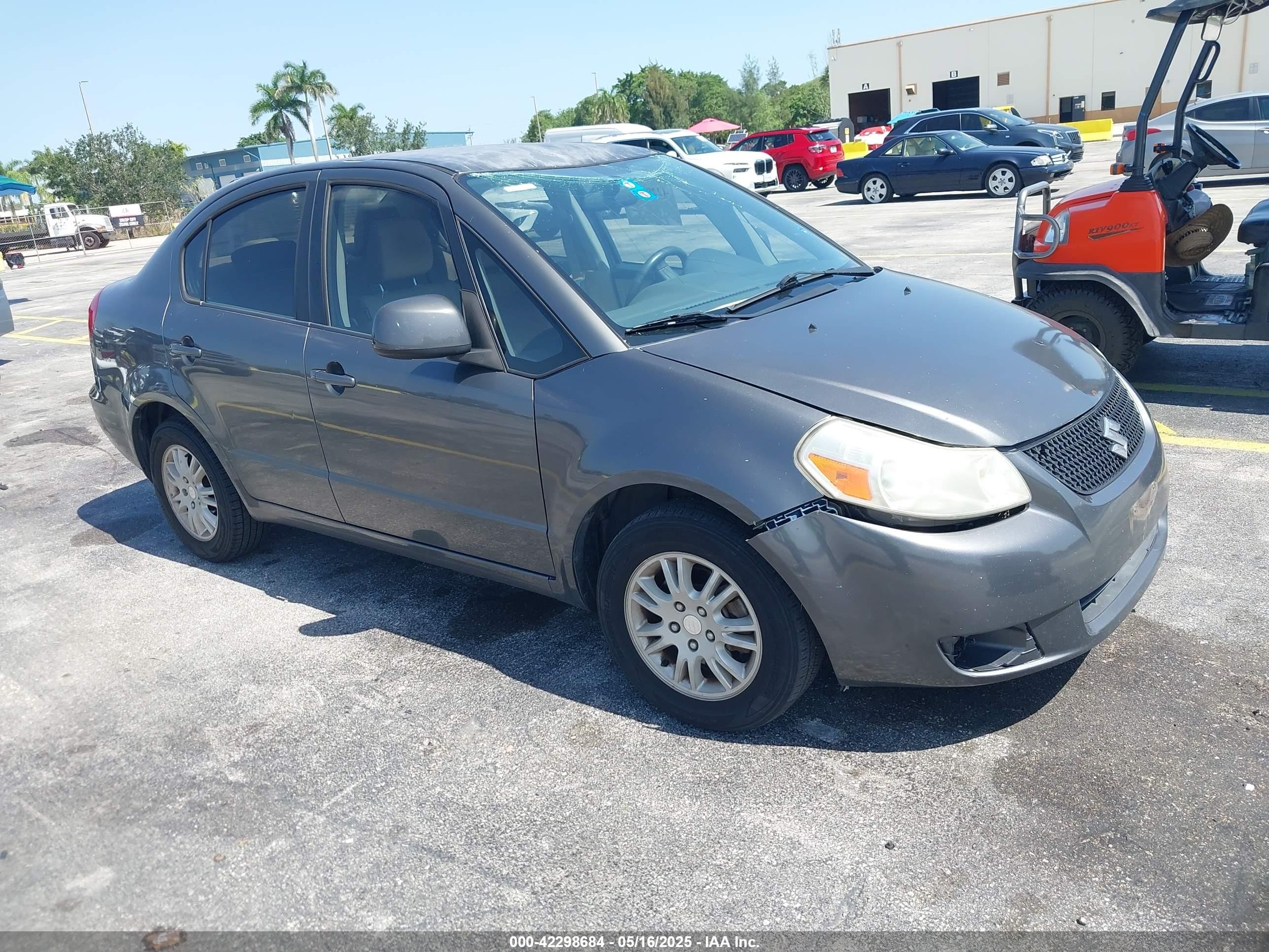 2012 Suzuki SX4 LE, VIN JS2YC5A31C6300010 — Roof