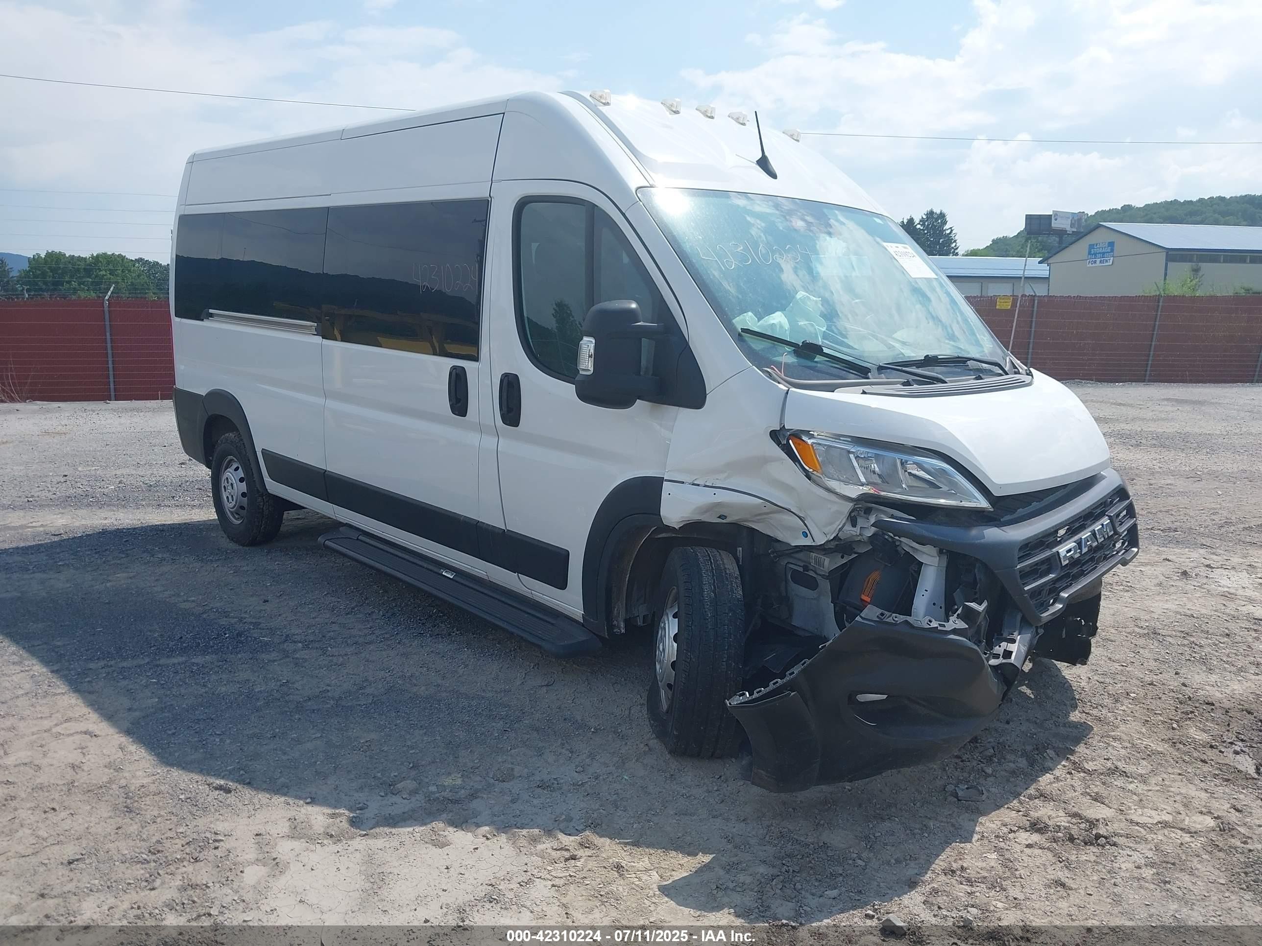 2023 Ram ProMaster Window Van, VIN 3C6LRVPG4PE589677 — Front end
