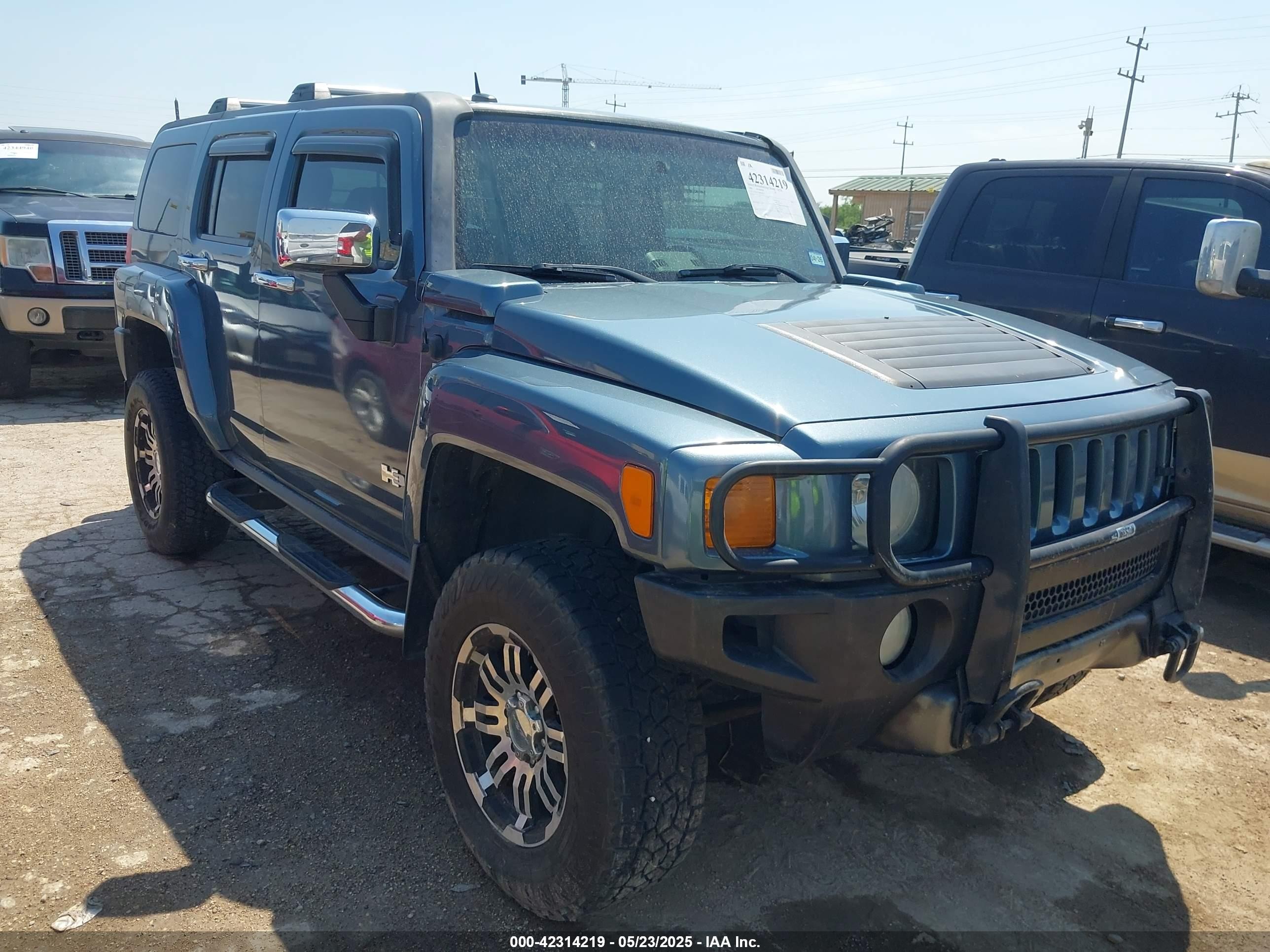 2006 Hummer H3, VIN 5GTDN136668303795 — Repossession