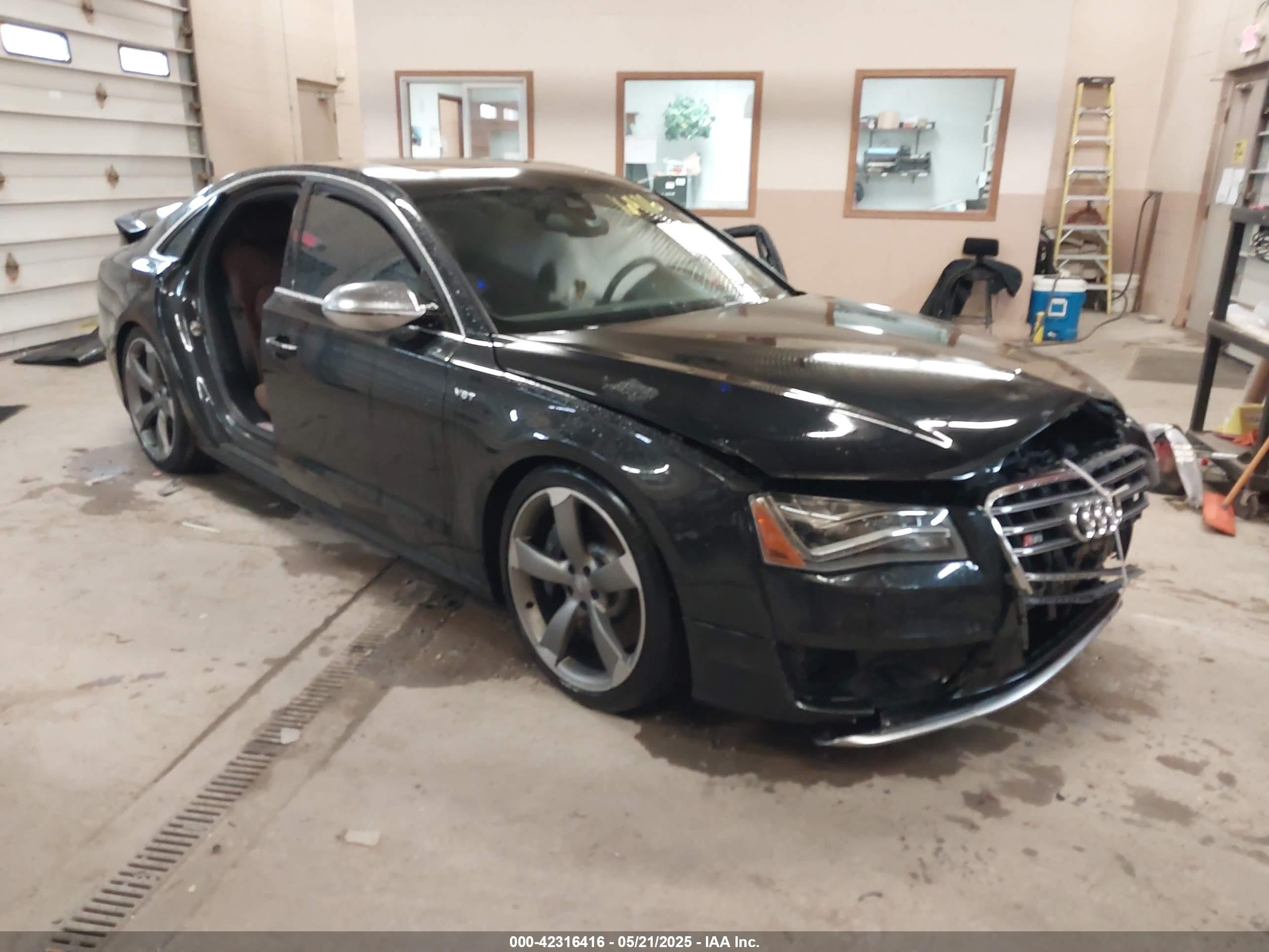 2014 Audi S8, VIN WAUD2AFD1EN003234 — All over