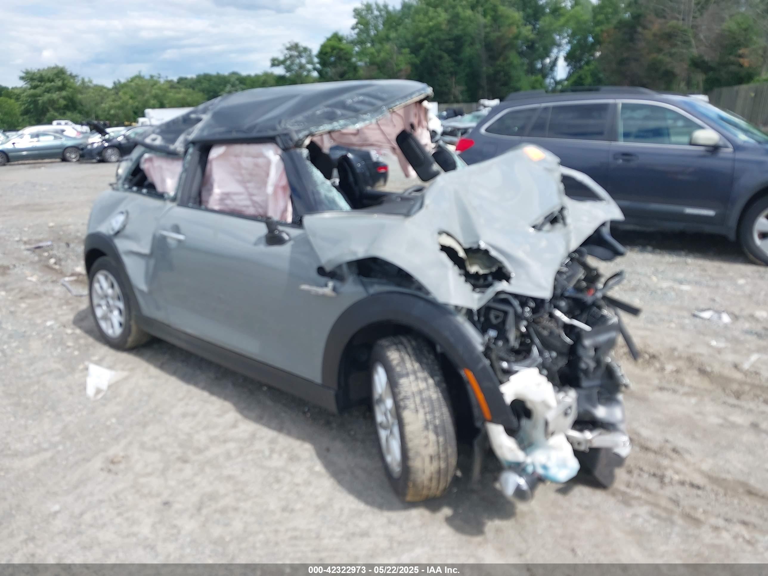 2015 MINI Hardtop S, VIN WMWXP7C5XF2A36611 — Biohazard / chemical