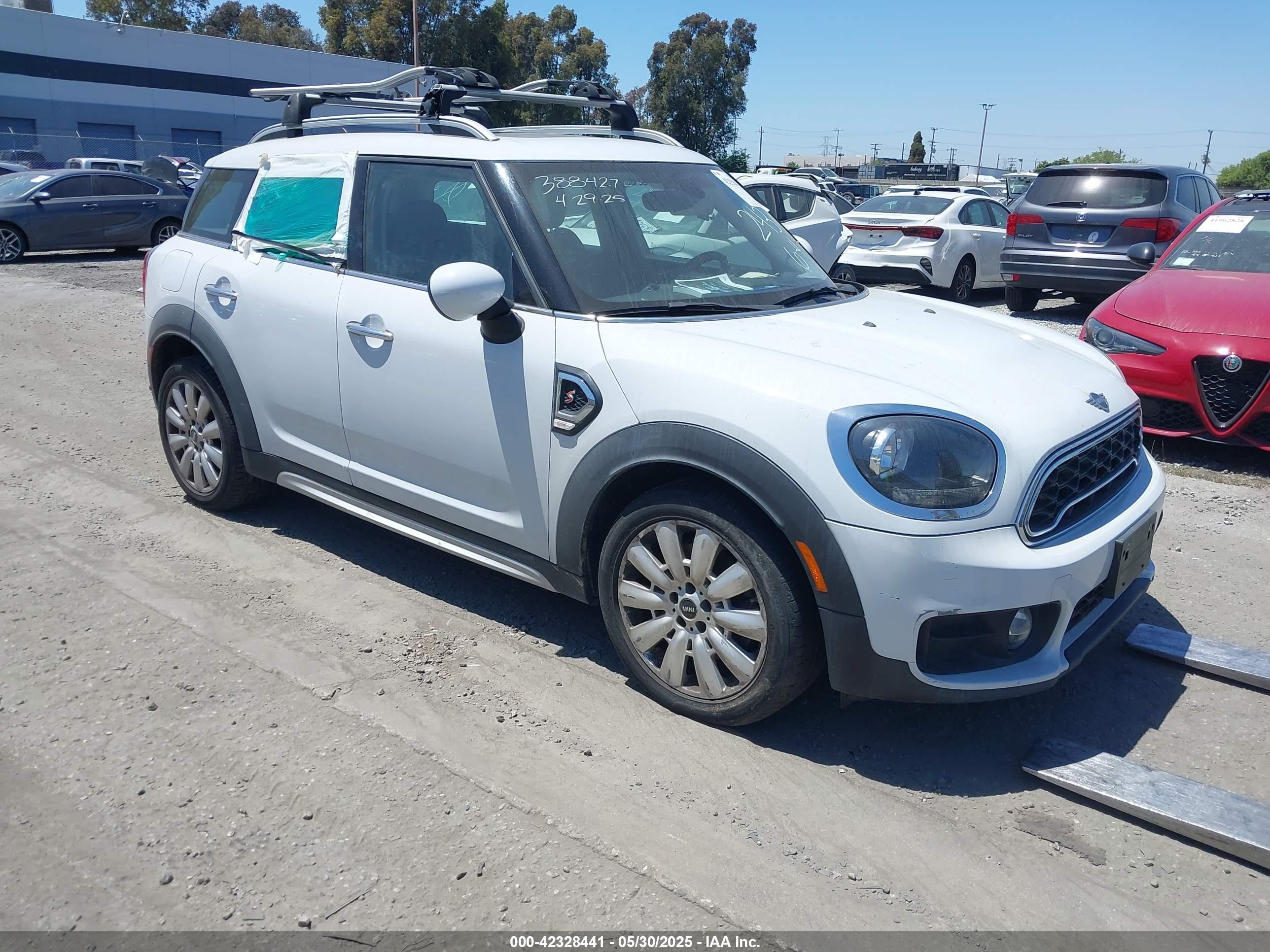 2019 MINI Countryman Cooper S, VIN WMZYT3C59K3J32727 — После угона