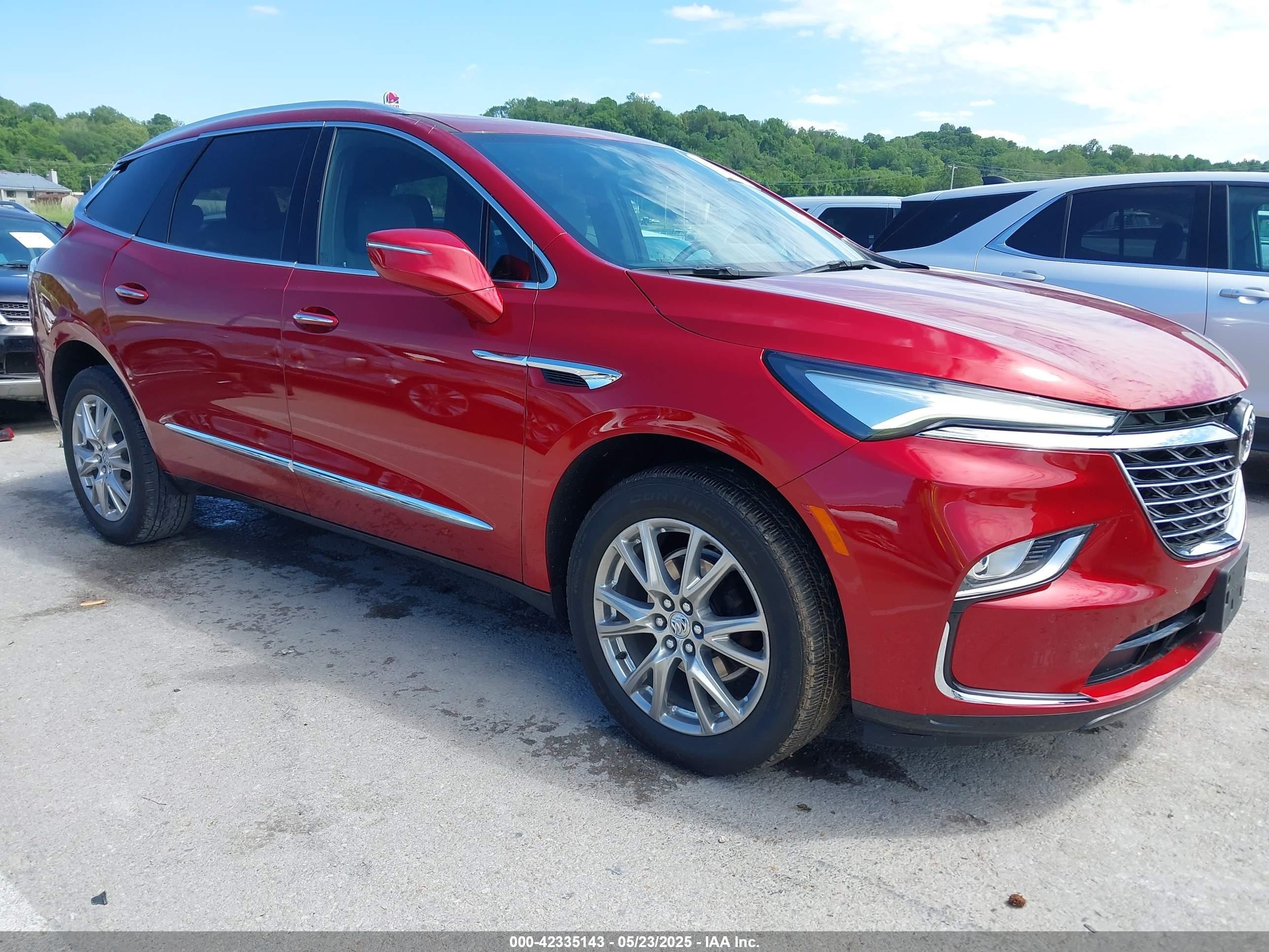 2023 Buick Enclave Essence, VIN 5GAERBKW2PJ144468 — Auction photo