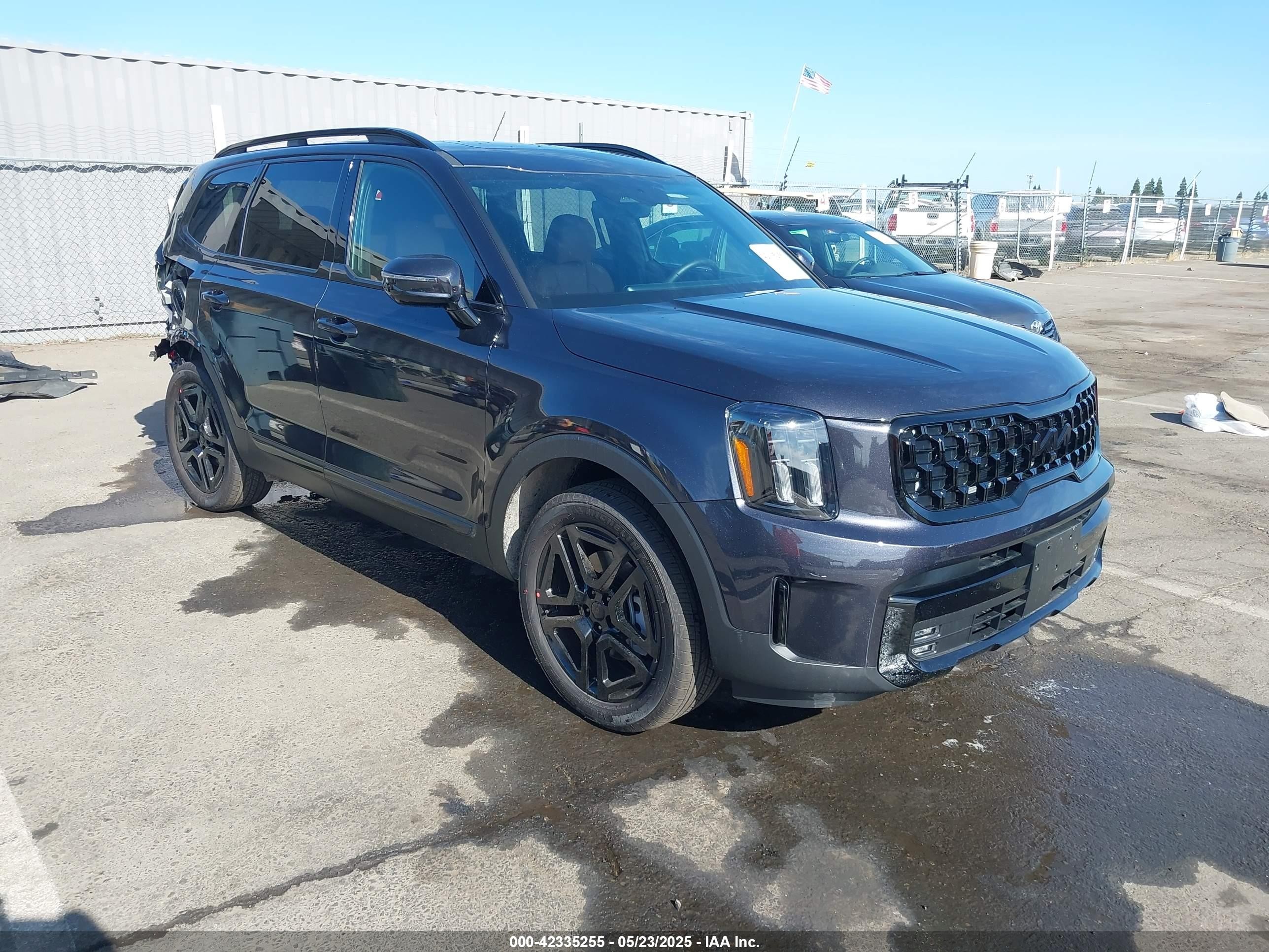 2025 Kia Telluride SX-Prestige X-Pro, VIN 5XYP5DGCXSG621069 — Side