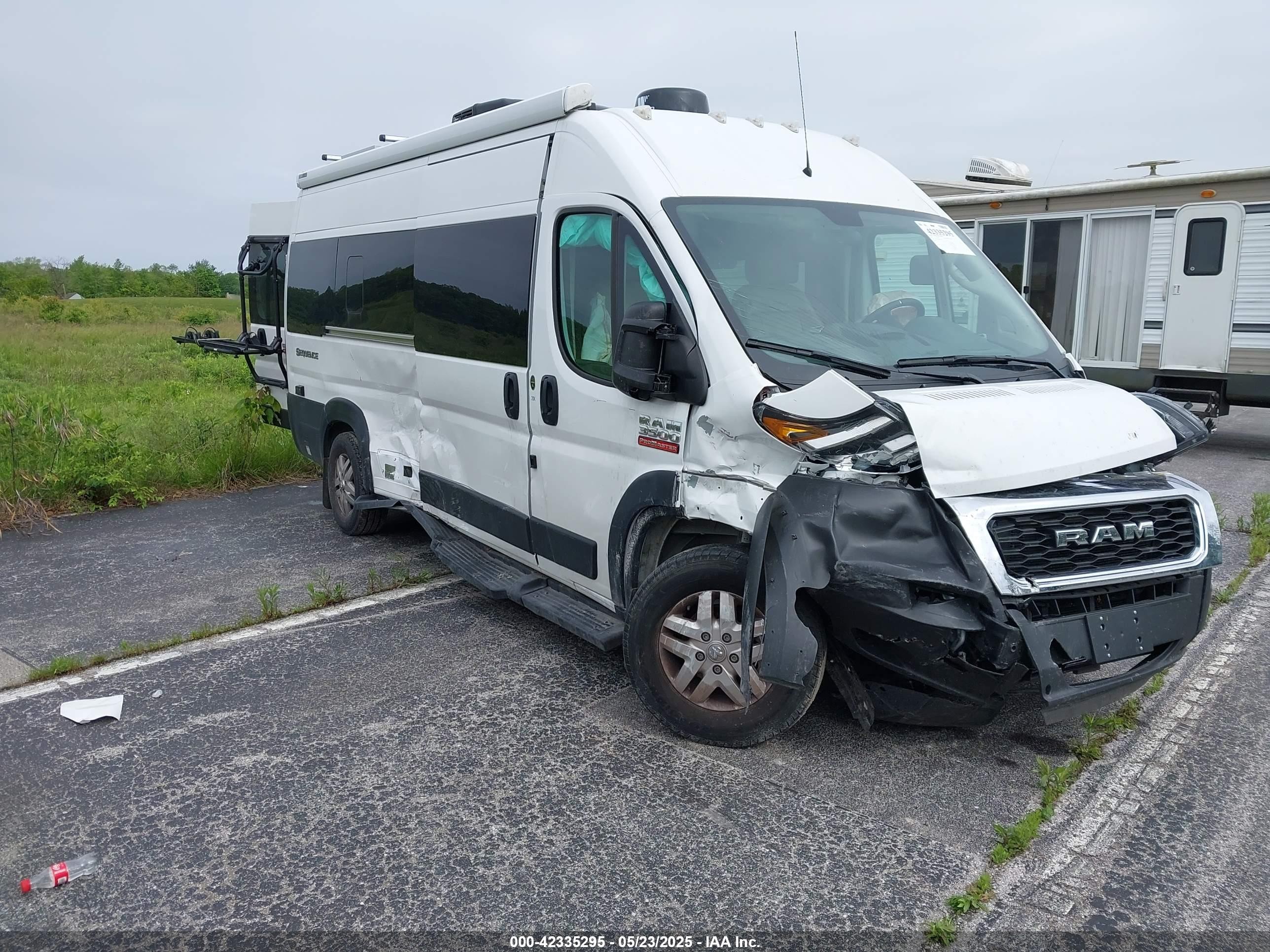 2022 Ram ProMaster Window Van, VIN 3C6MRVUG6ME542798 — All over