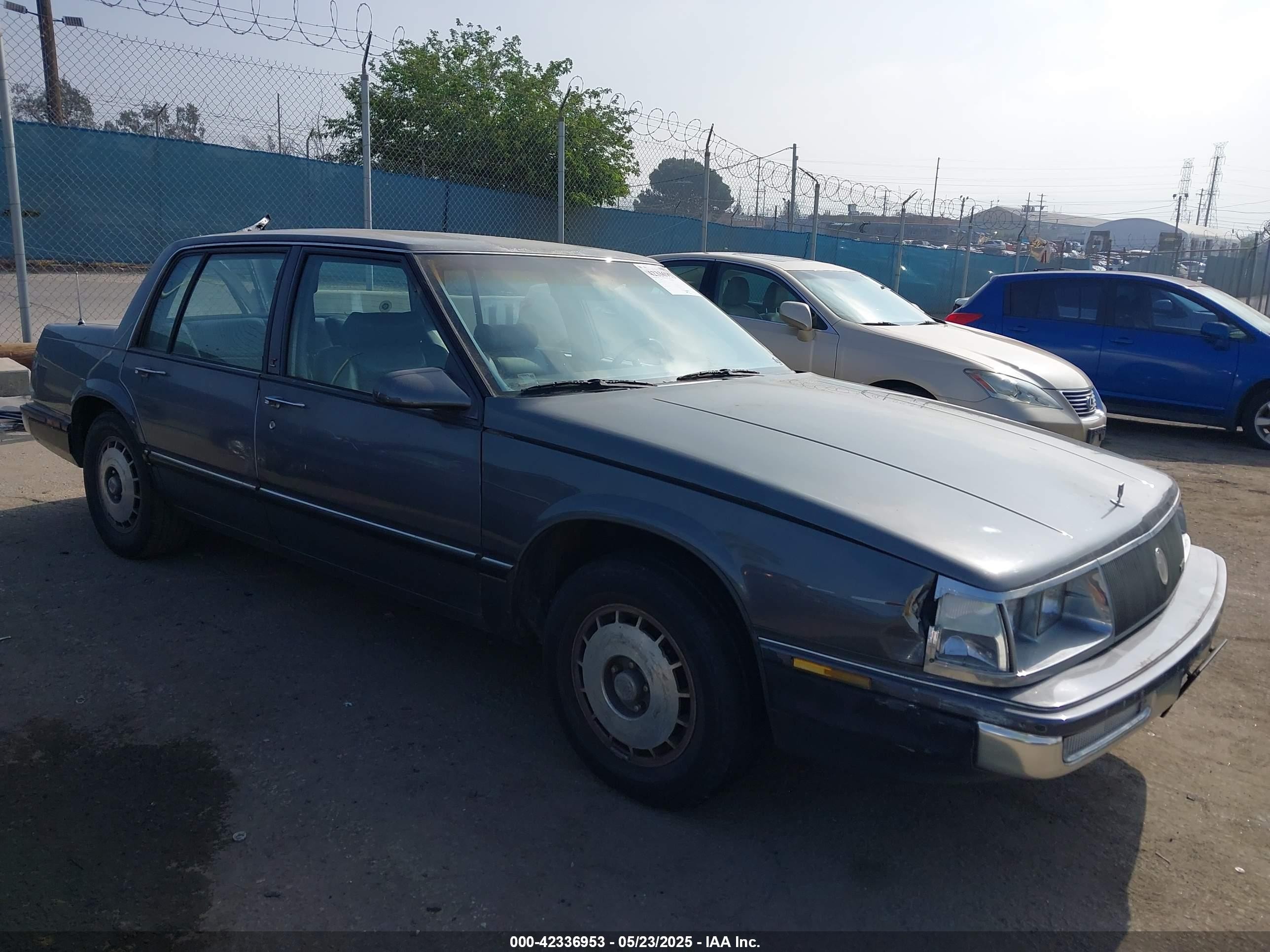 1985 Buick Electra, VIN 1G4CF6932F1510845 — Front end