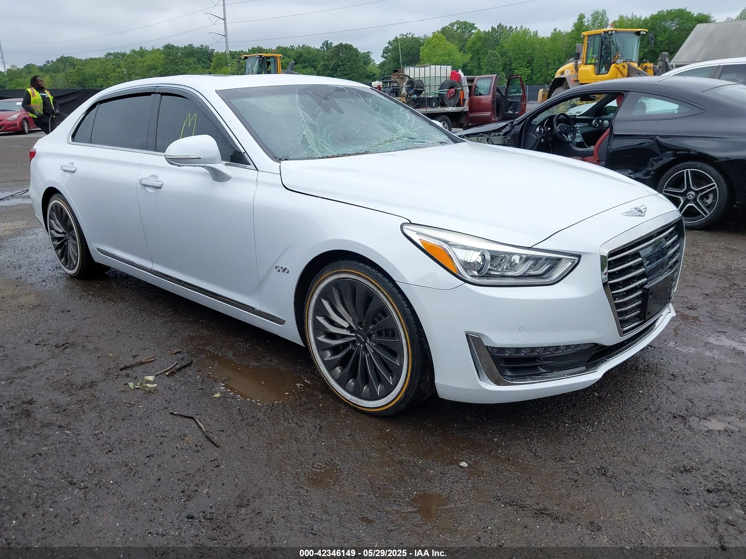 2019 Genesis G90 Premium, VIN KMTF34JA5KU058697 — Roof