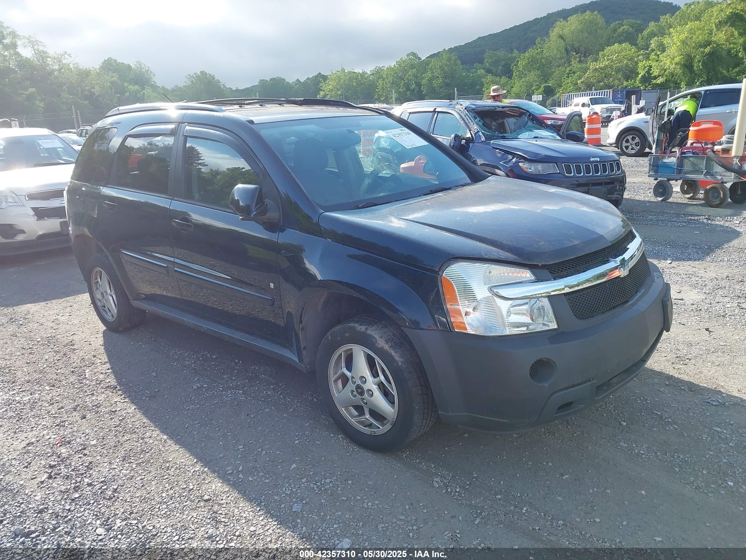 2008 Chevrolet Equinox LT, VIN 2CNDL43FX86060639 — Rear end