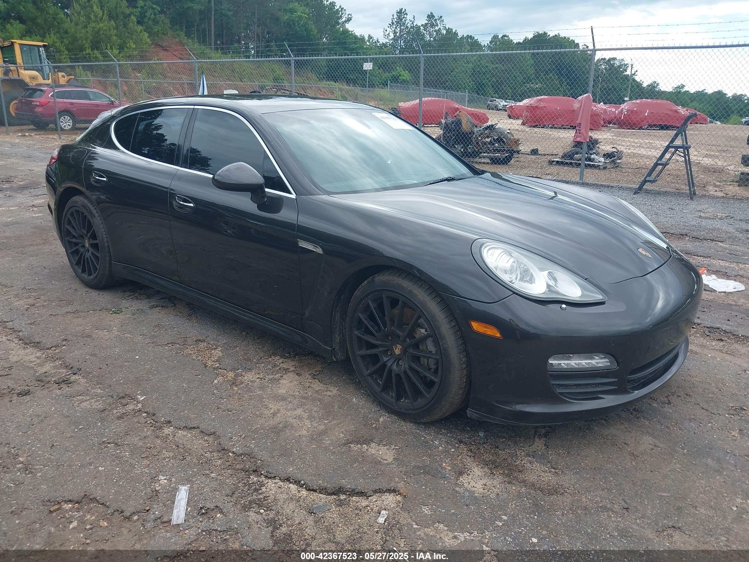 2010 Porsche Panamera S, VIN WP0AB2A73AL061283 — Крыша
