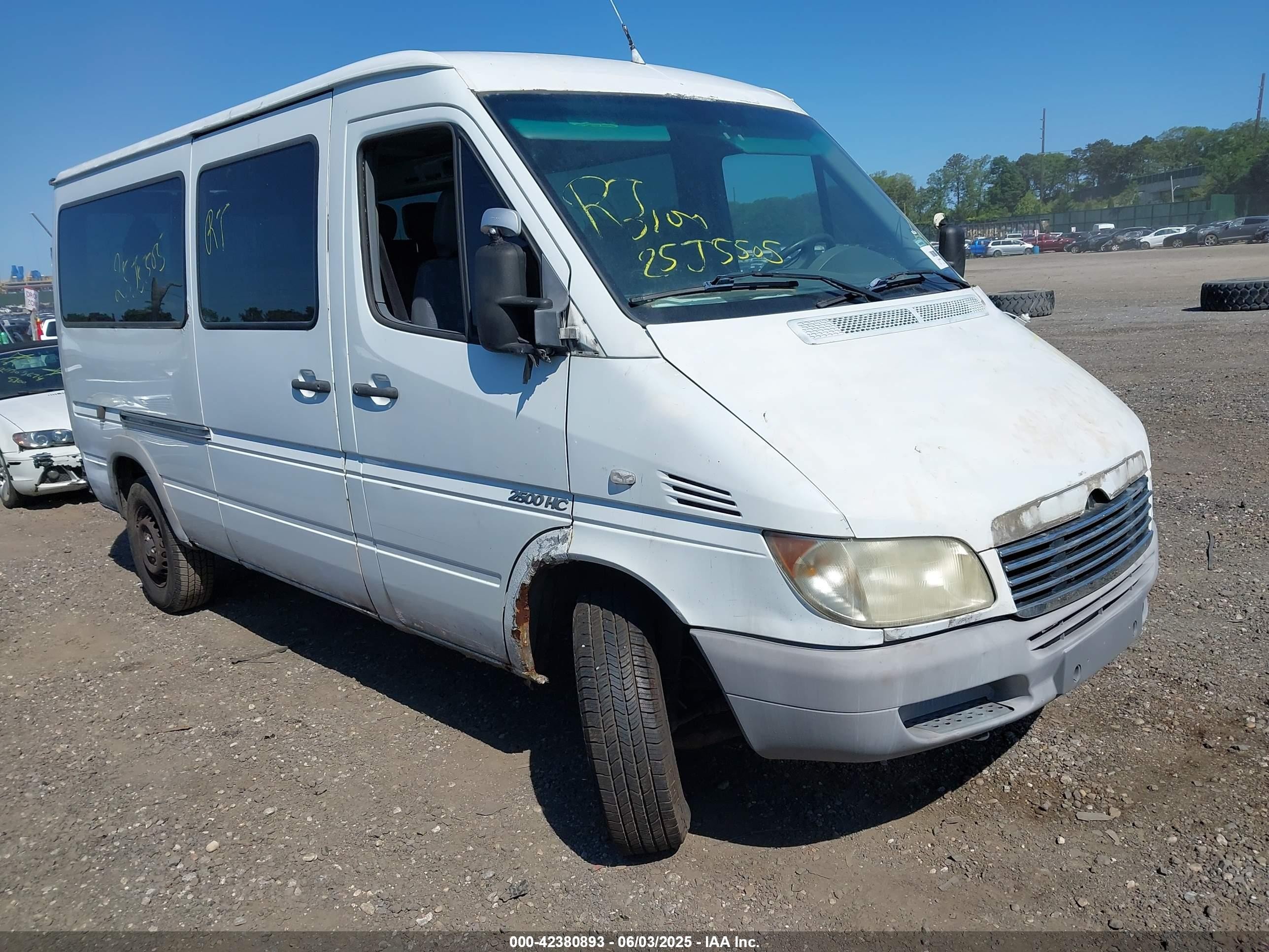 2006 Freightliner Sprinter, VIN WDRPD644665887960 — Not stated