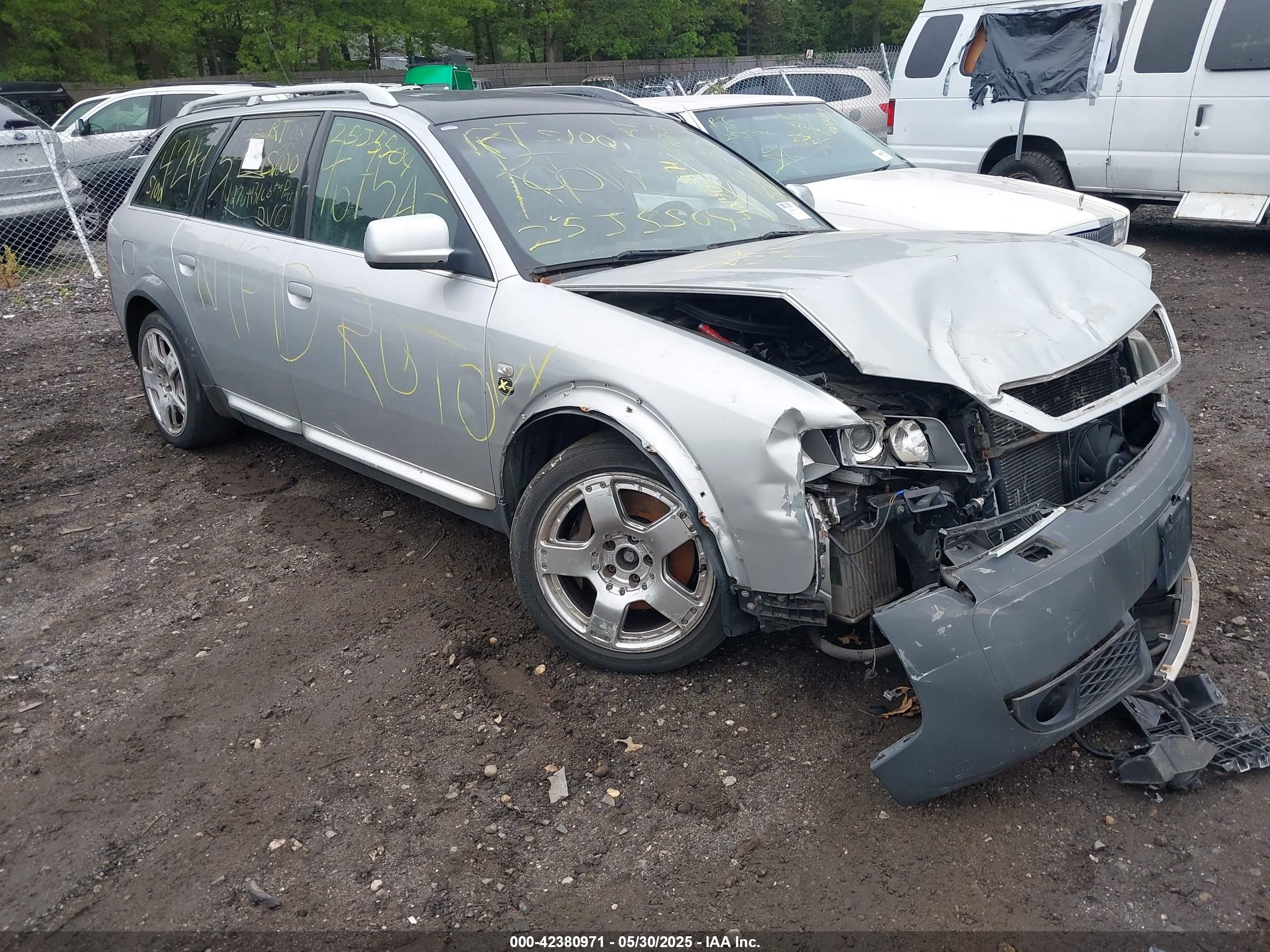 2002 Audi allroad A6 V8, VIN WA1YD64B72N088518 — Перед