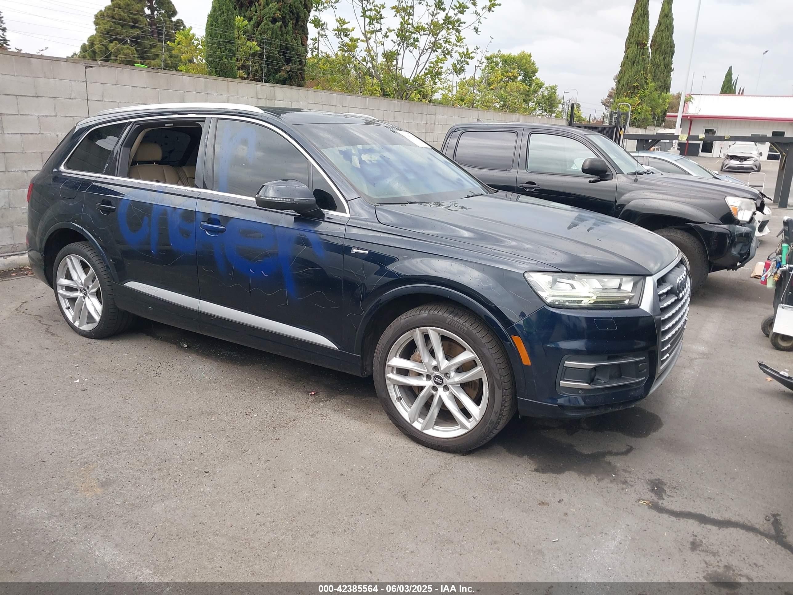 2017 Audi Q7 Prestige, VIN WA1VAAF79HD019321 — Vandalism