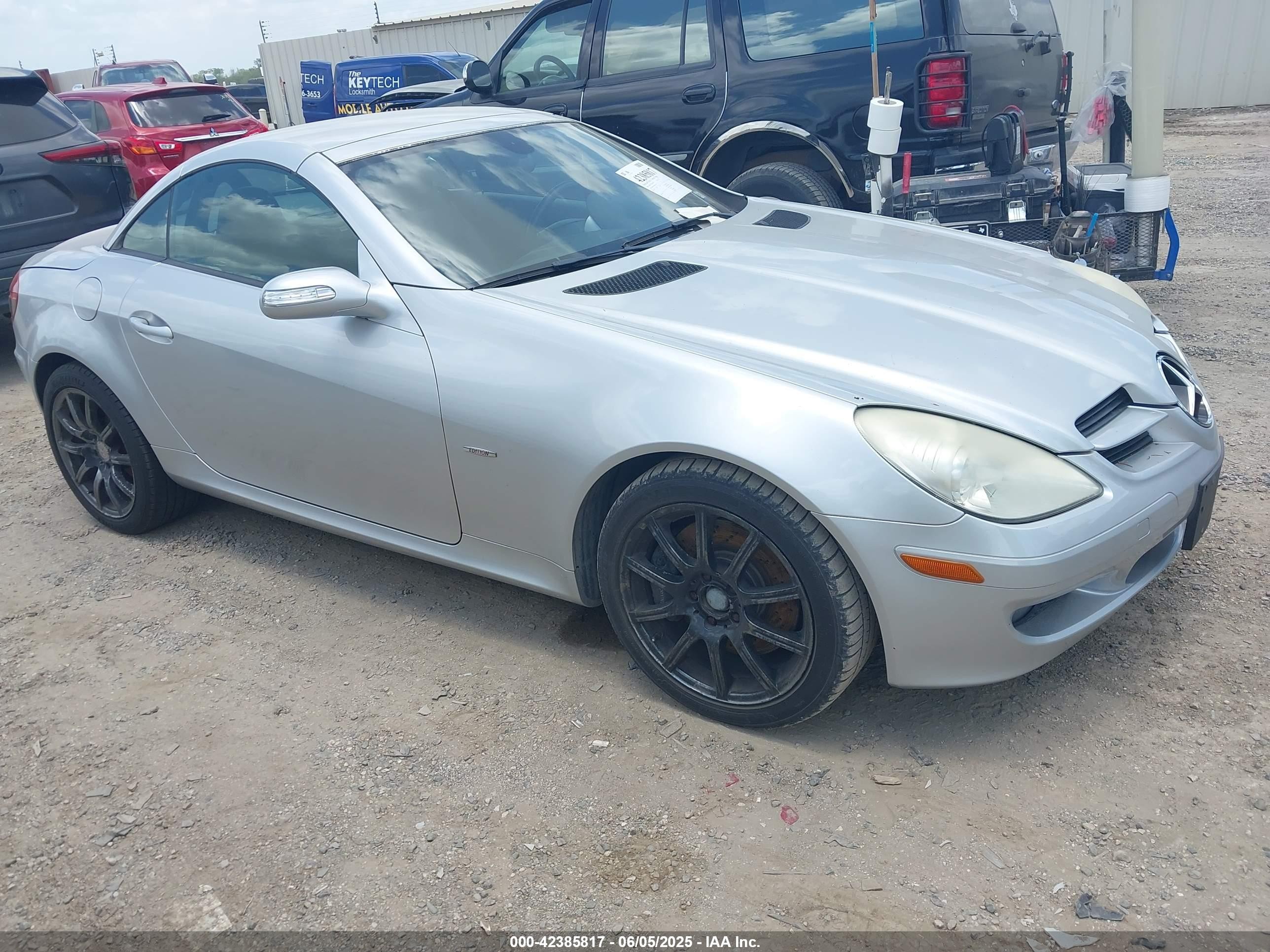 2008 Mercedes-Benz SLK 350, VIN WDBWK56F28F179467 — Auction photo