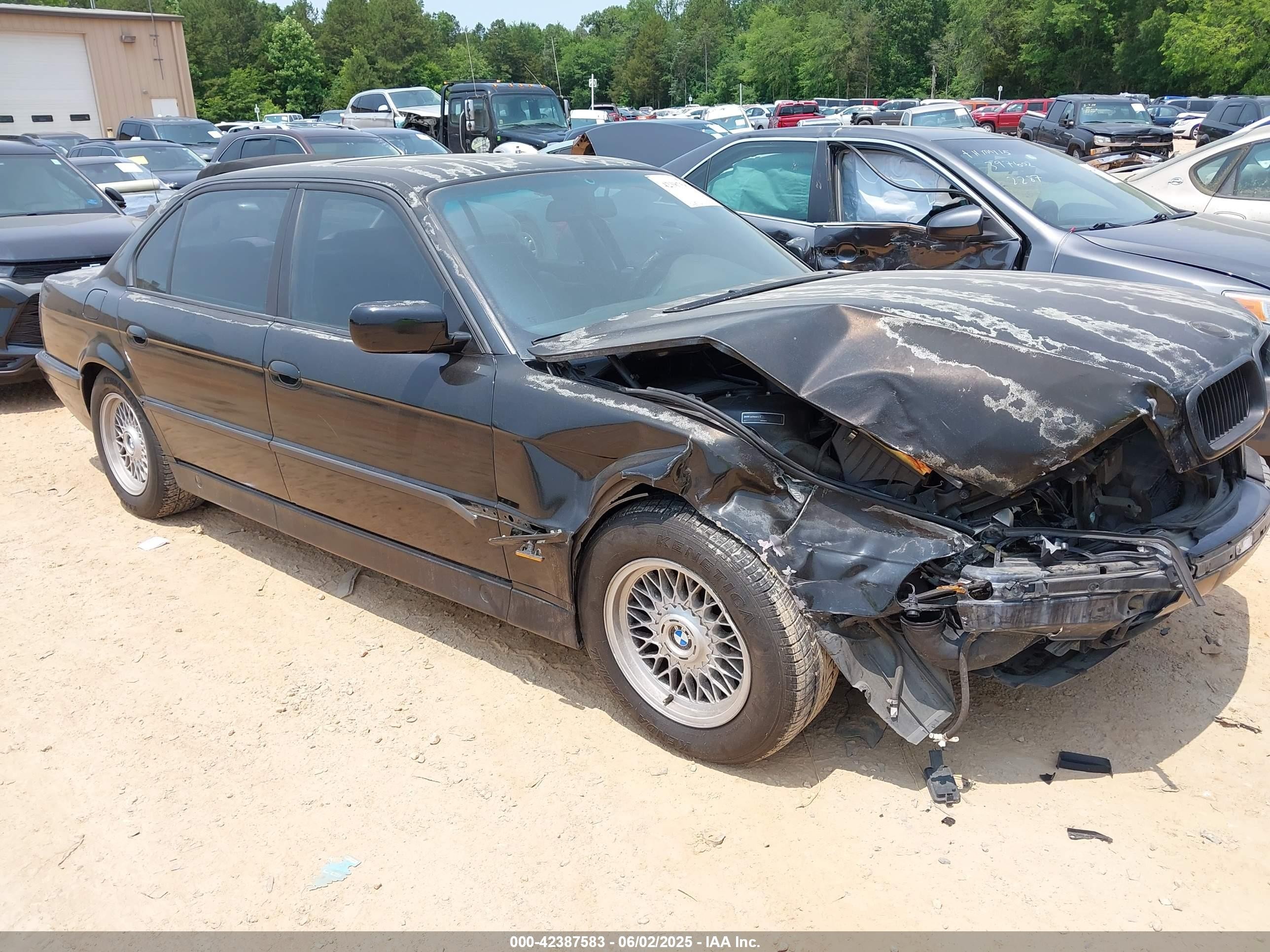1995 BMW 7 Series 740iL, VIN WBAGJ632XSDH96411 — Front end