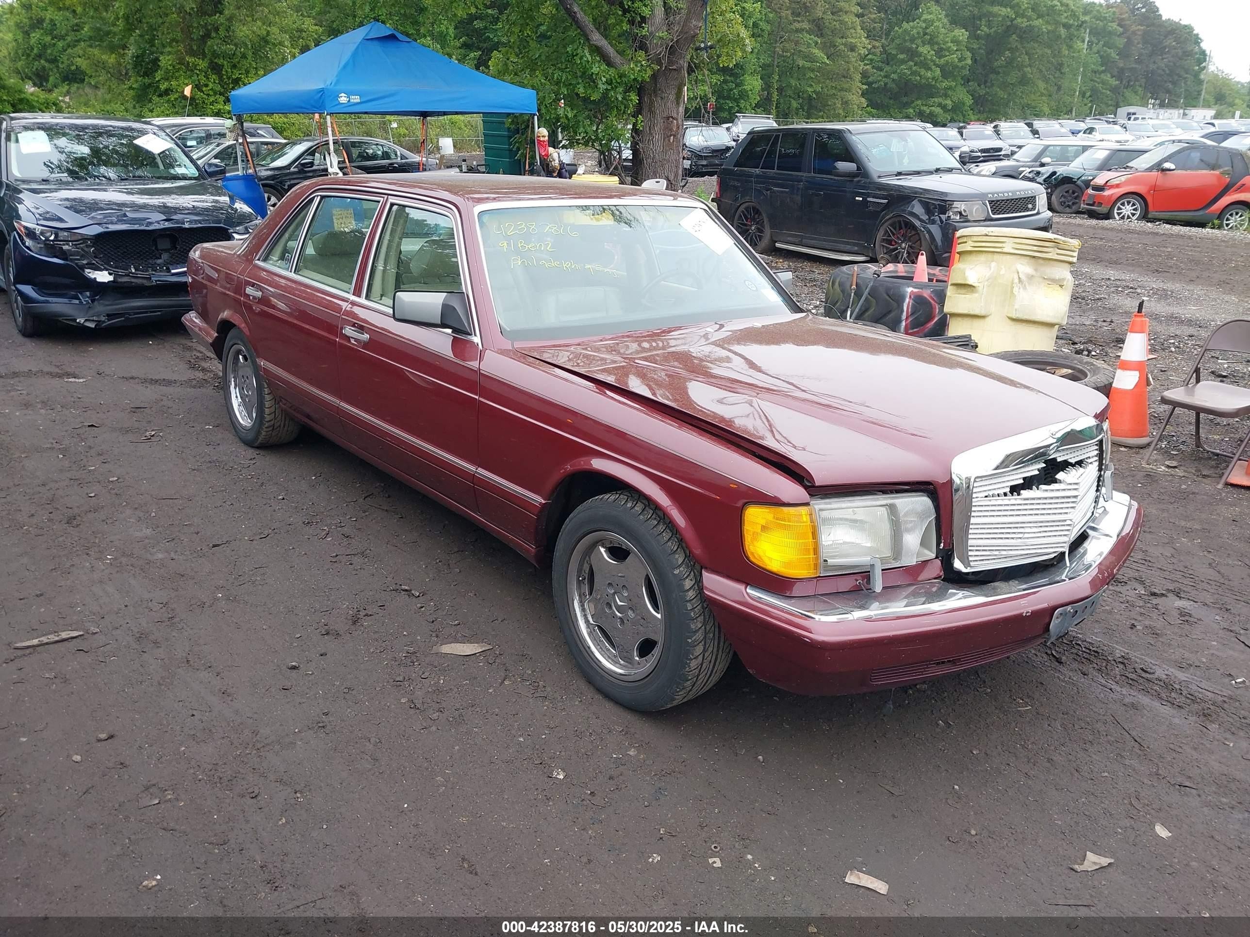 1991 Mercedes-Benz 350, VIN WDBCB35E6MA574842 — Front end