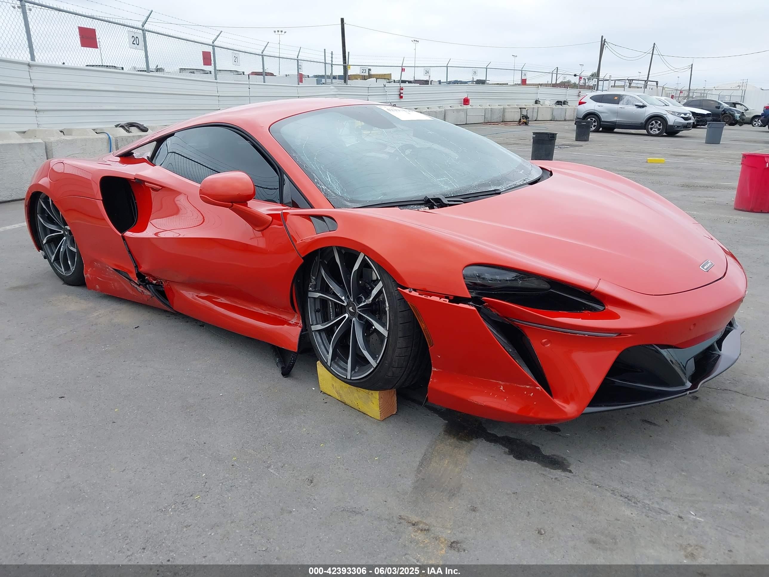 2023 McLaren Artura, VIN SBM16AEA4PW001807 — Side