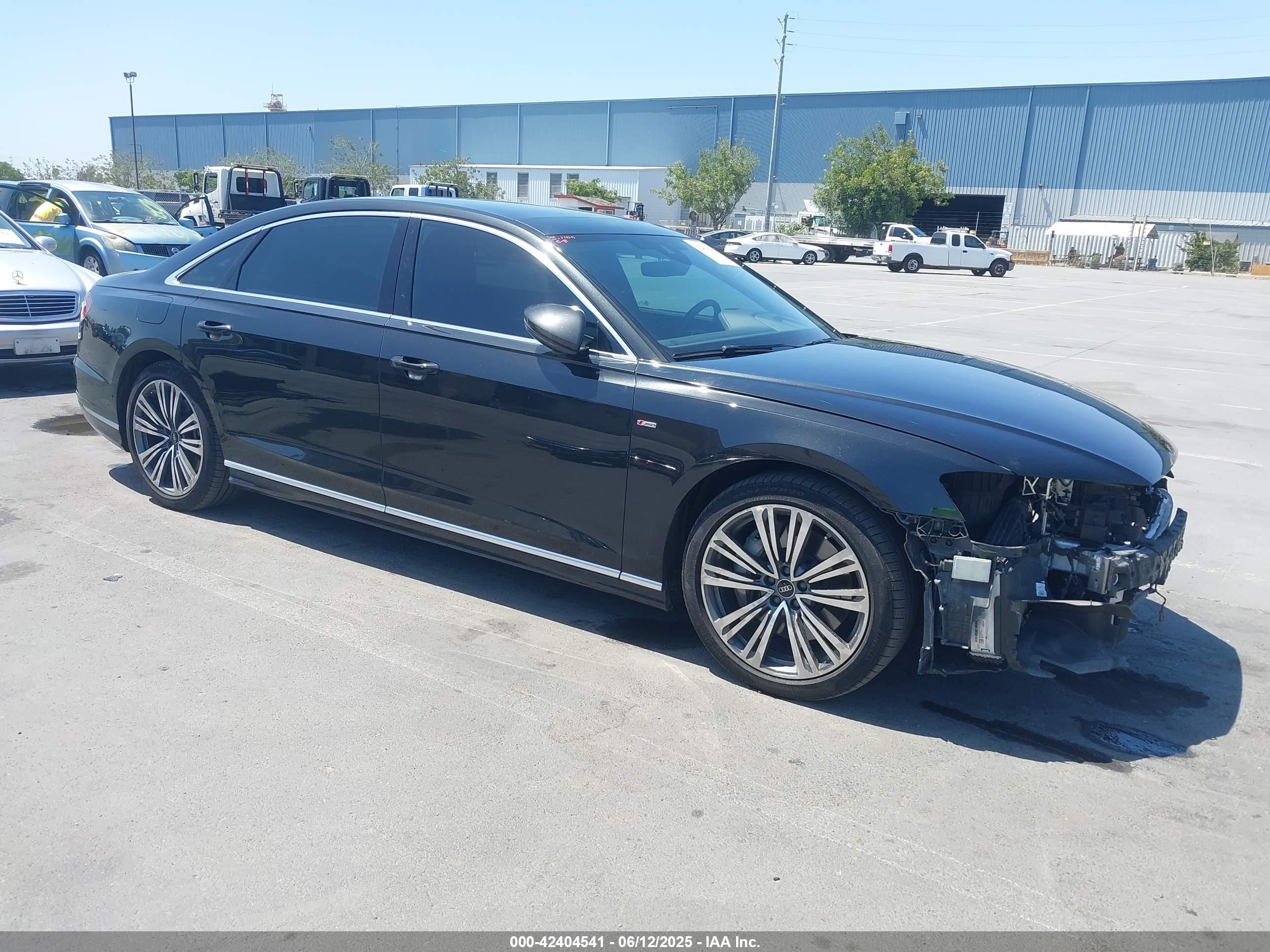 2022 Audi A8, VIN WAULDAF83NN010176 — Front end