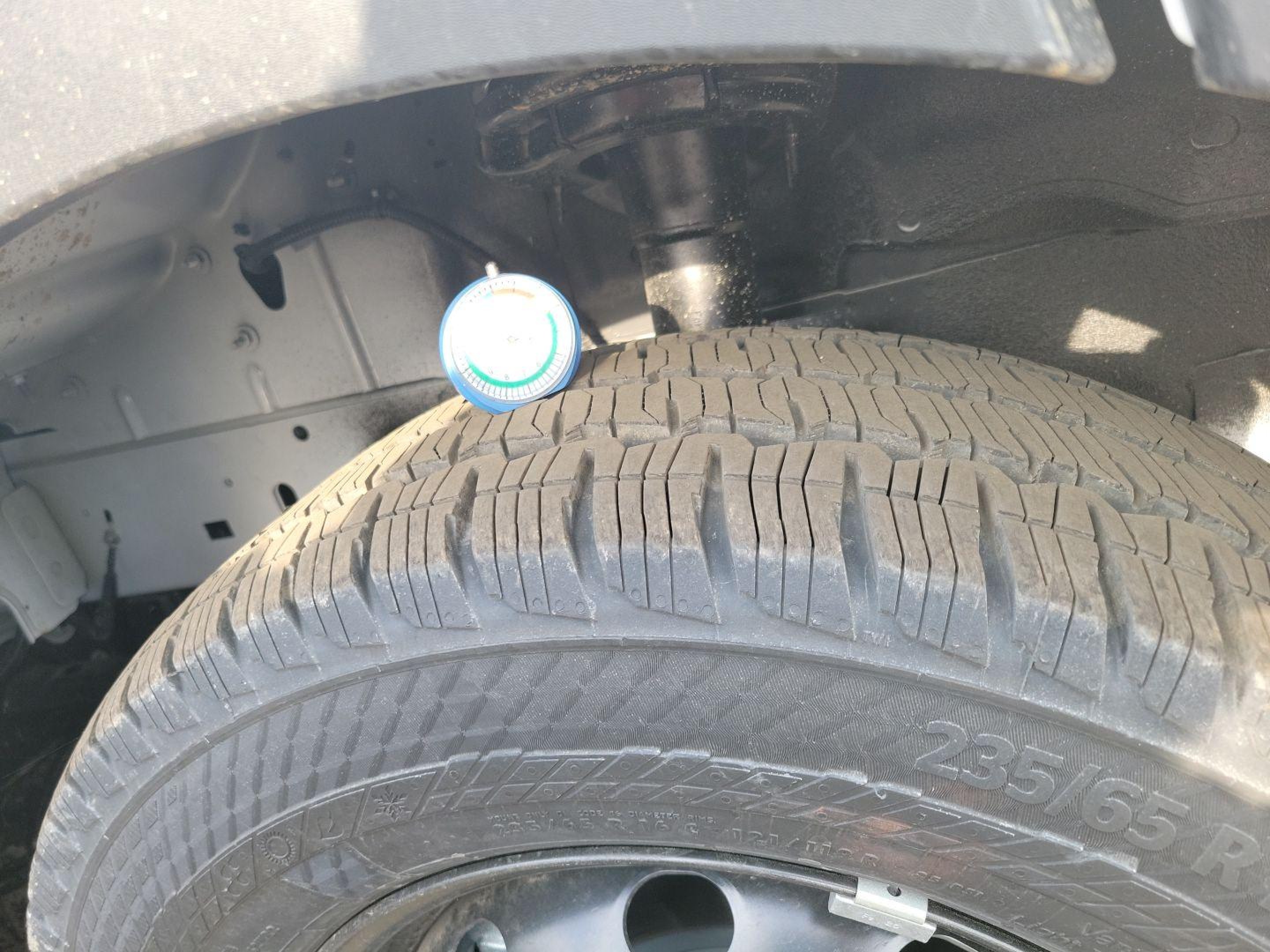 2025 Ford E-Transit, VIN 1FTBW1YM3SKA13059 — Normal wear