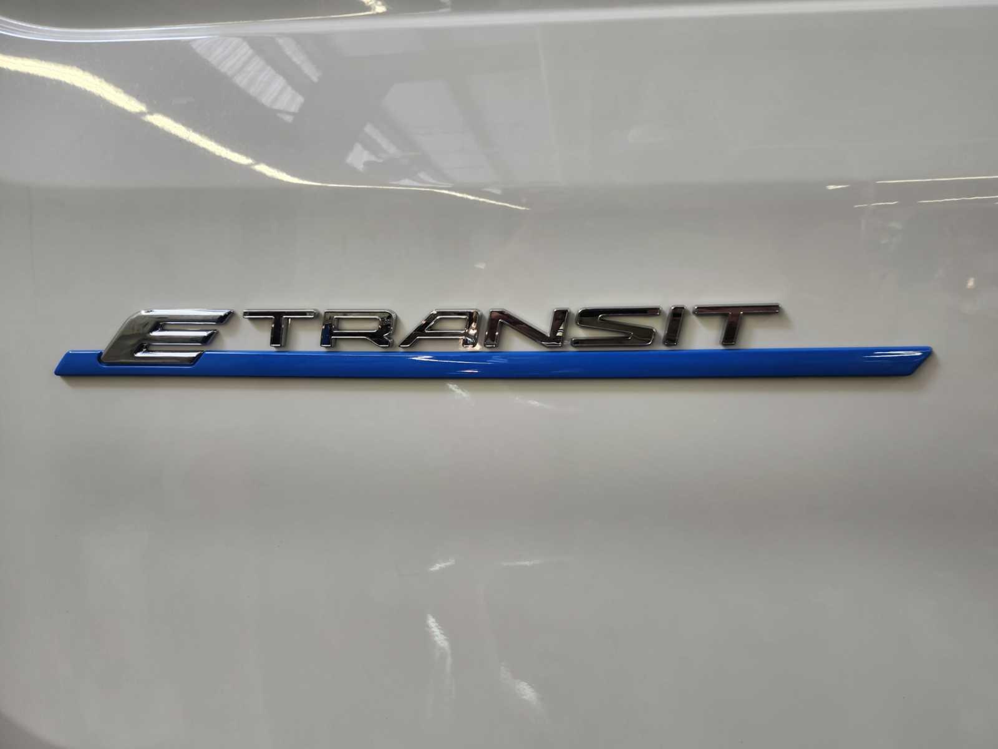 2025 Ford E-Transit, VIN 1FTBW1YM6SKA13038 — Normal wear
