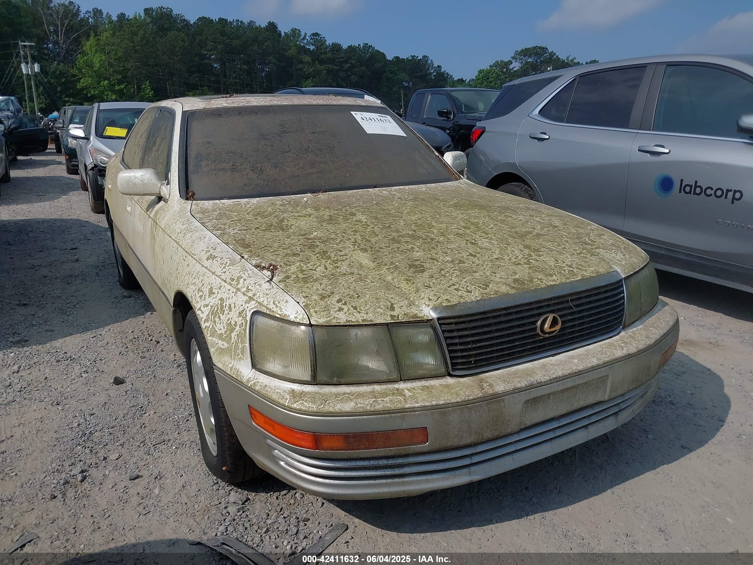 1993 Lexus LS 400, VIN JT8UF11E3P0173231 — Перед