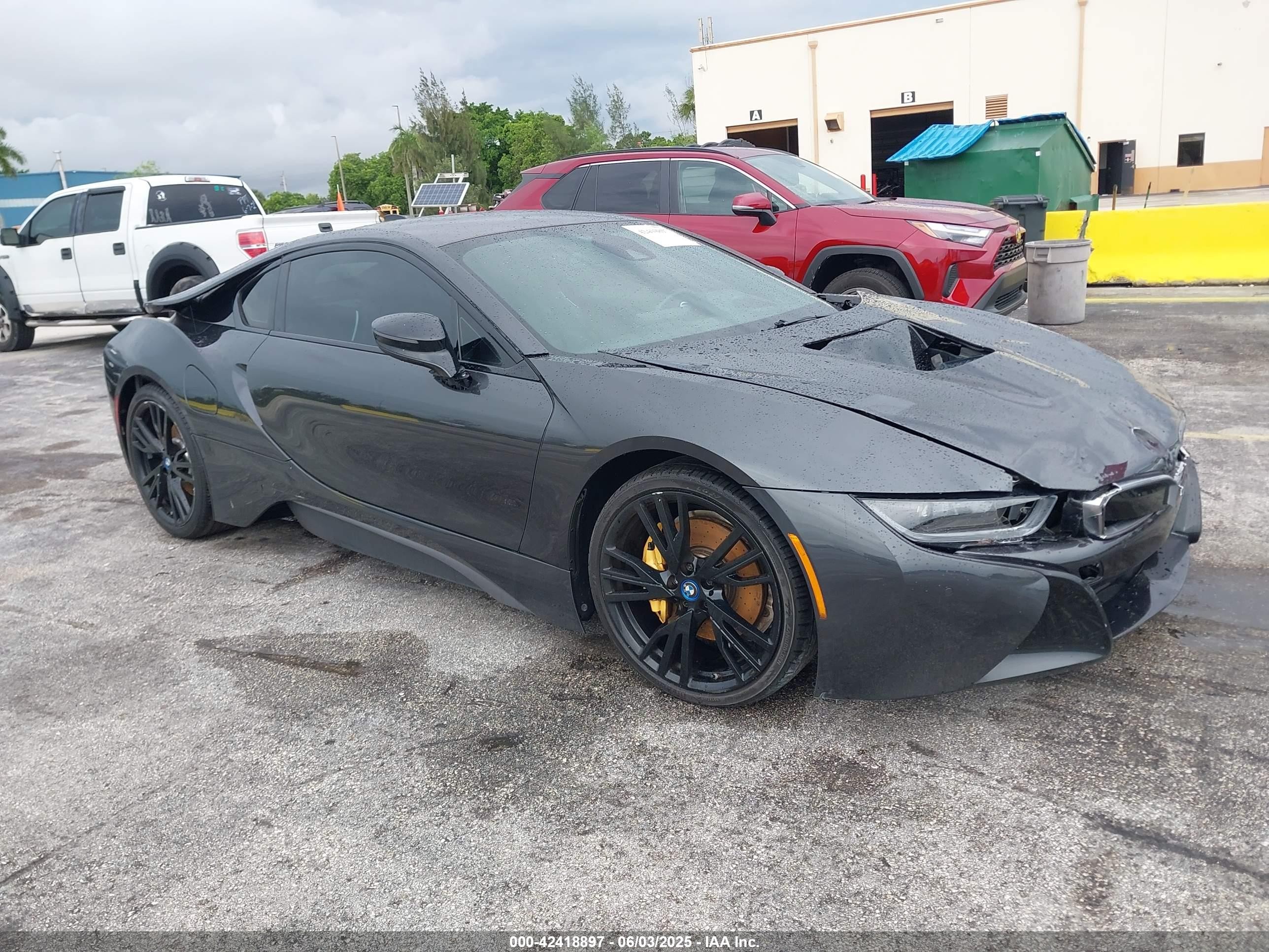 2017 BMW i8, VIN WBY2Z2C33HV676861 — All over
