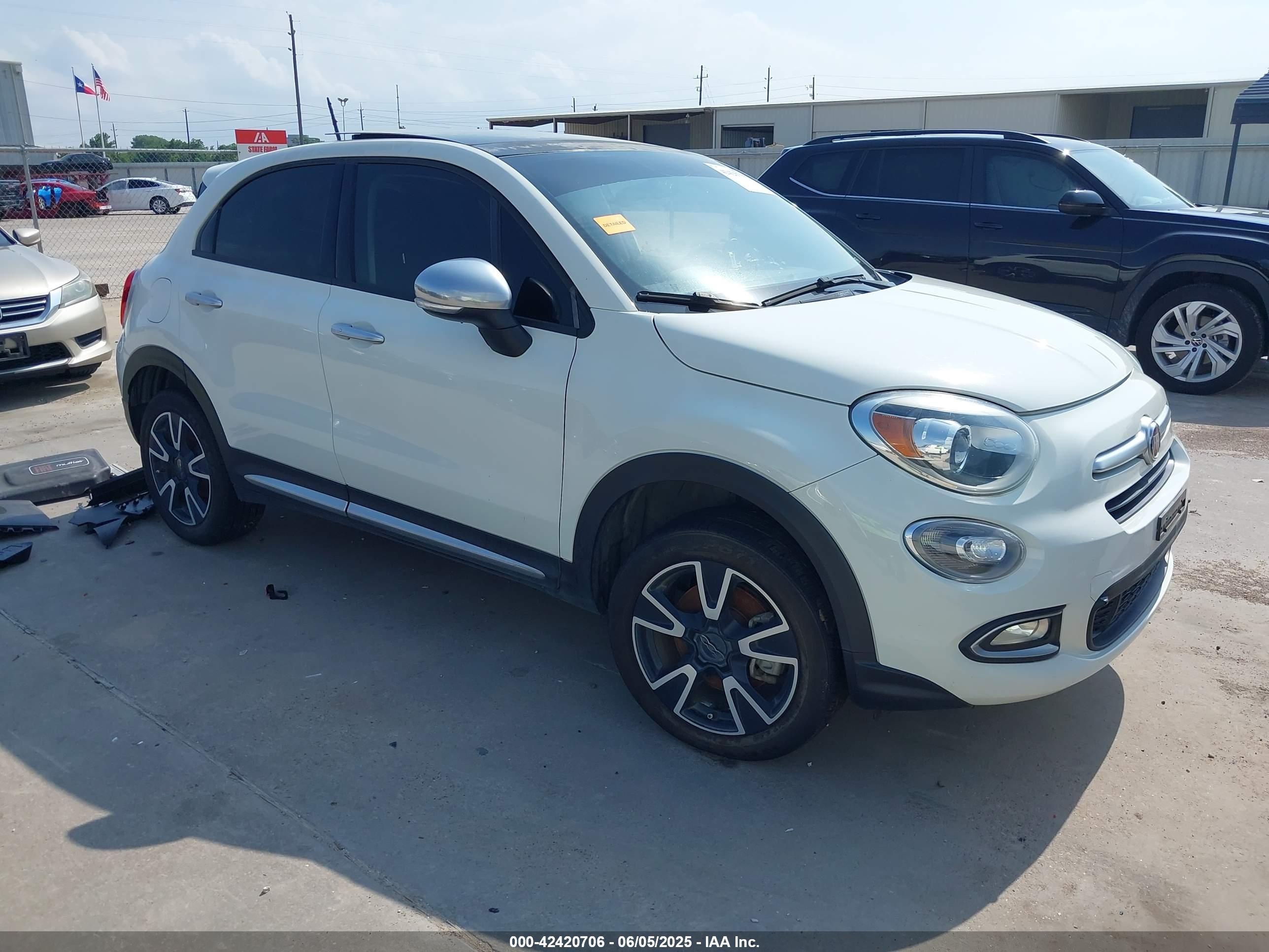 2018 FIAT 500X Blue Sky Edition, VIN ZFBCFYAB4JP668003 — Electrical
