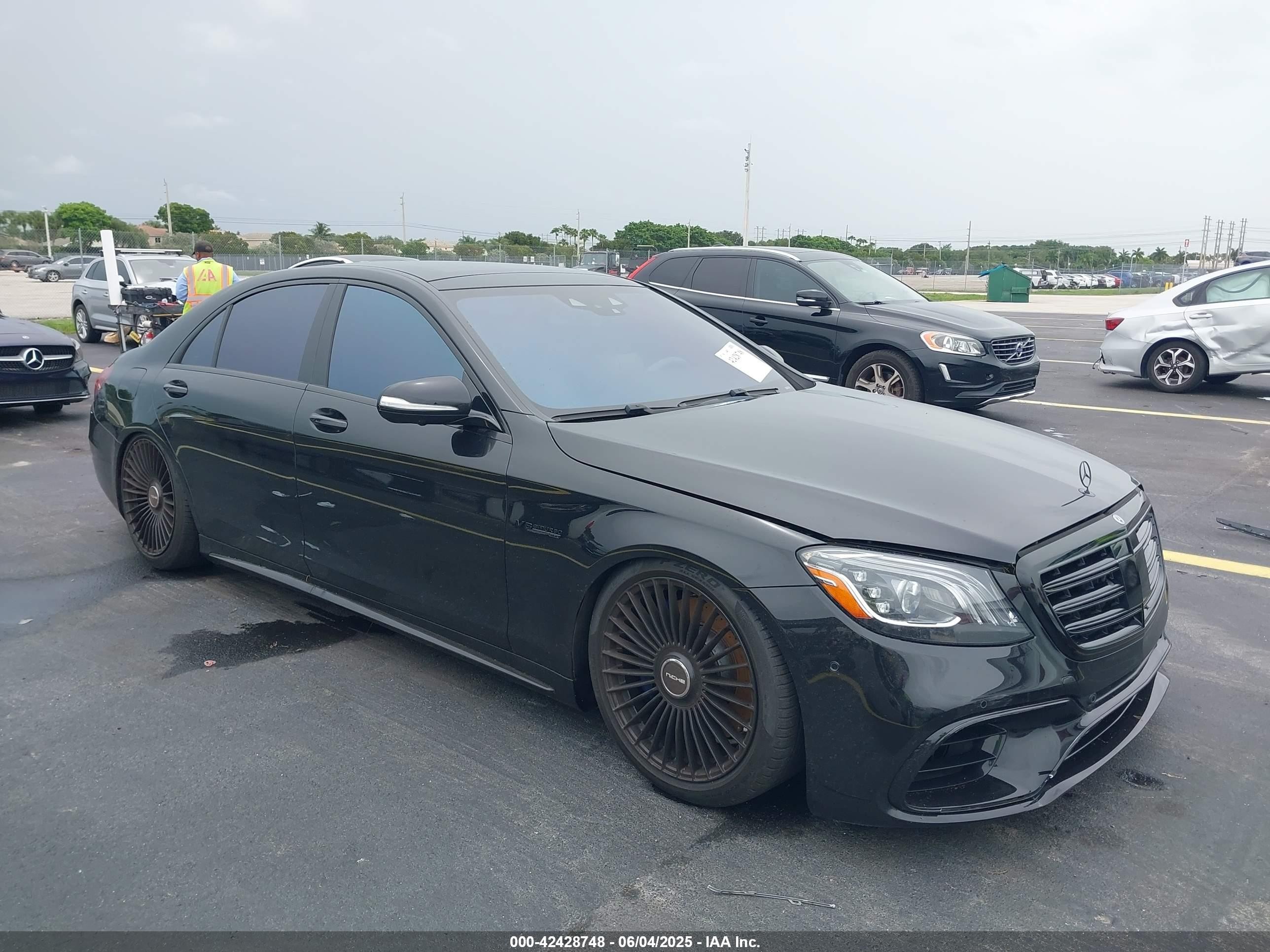 2019 Mercedes-Benz S 63 AMG, VIN WDDUG8JB8KA469898 — Water / flood