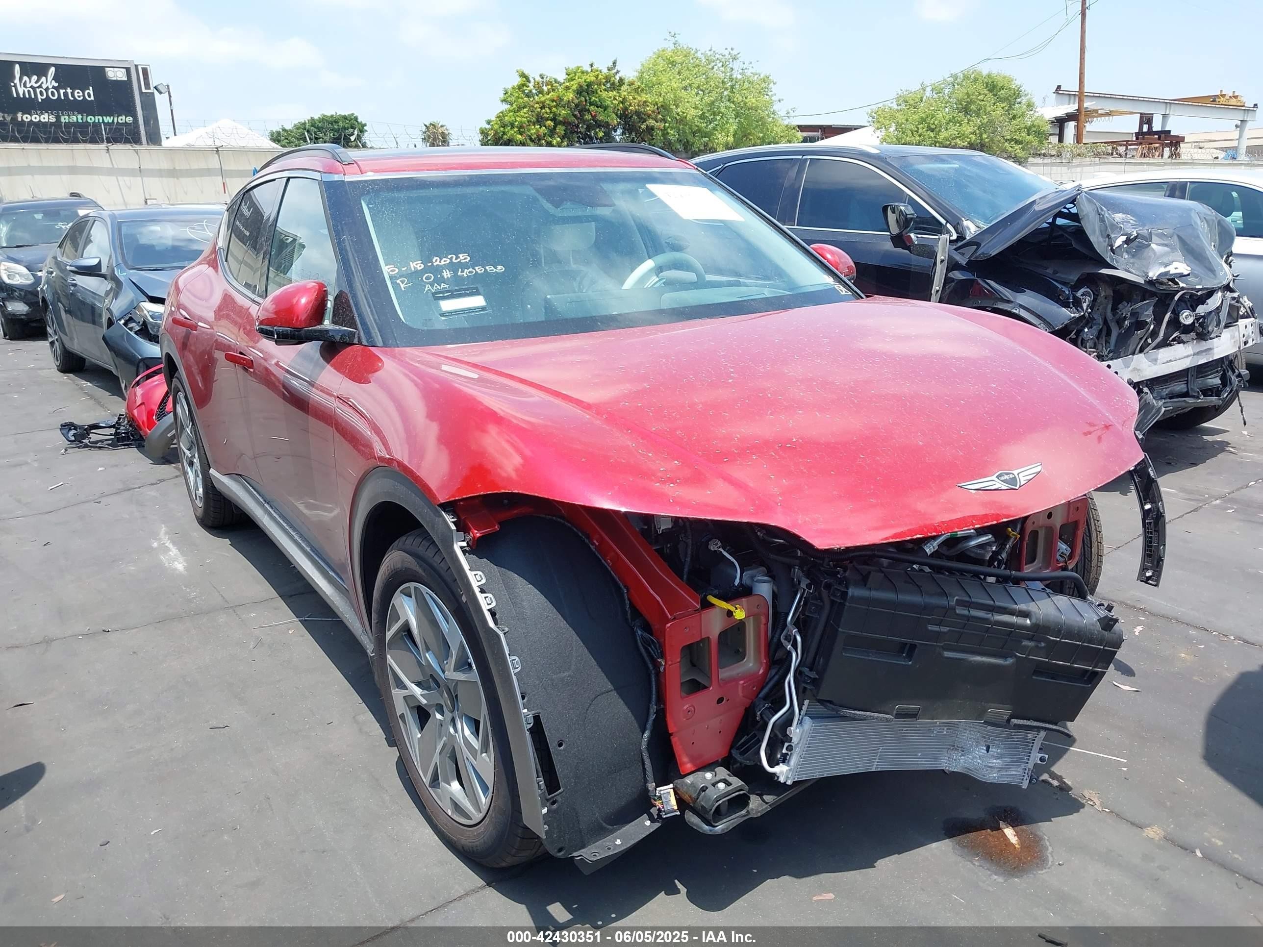 2025 Genesis GV60 Standard, VIN KMUKB4SA1SU027541 — Front end