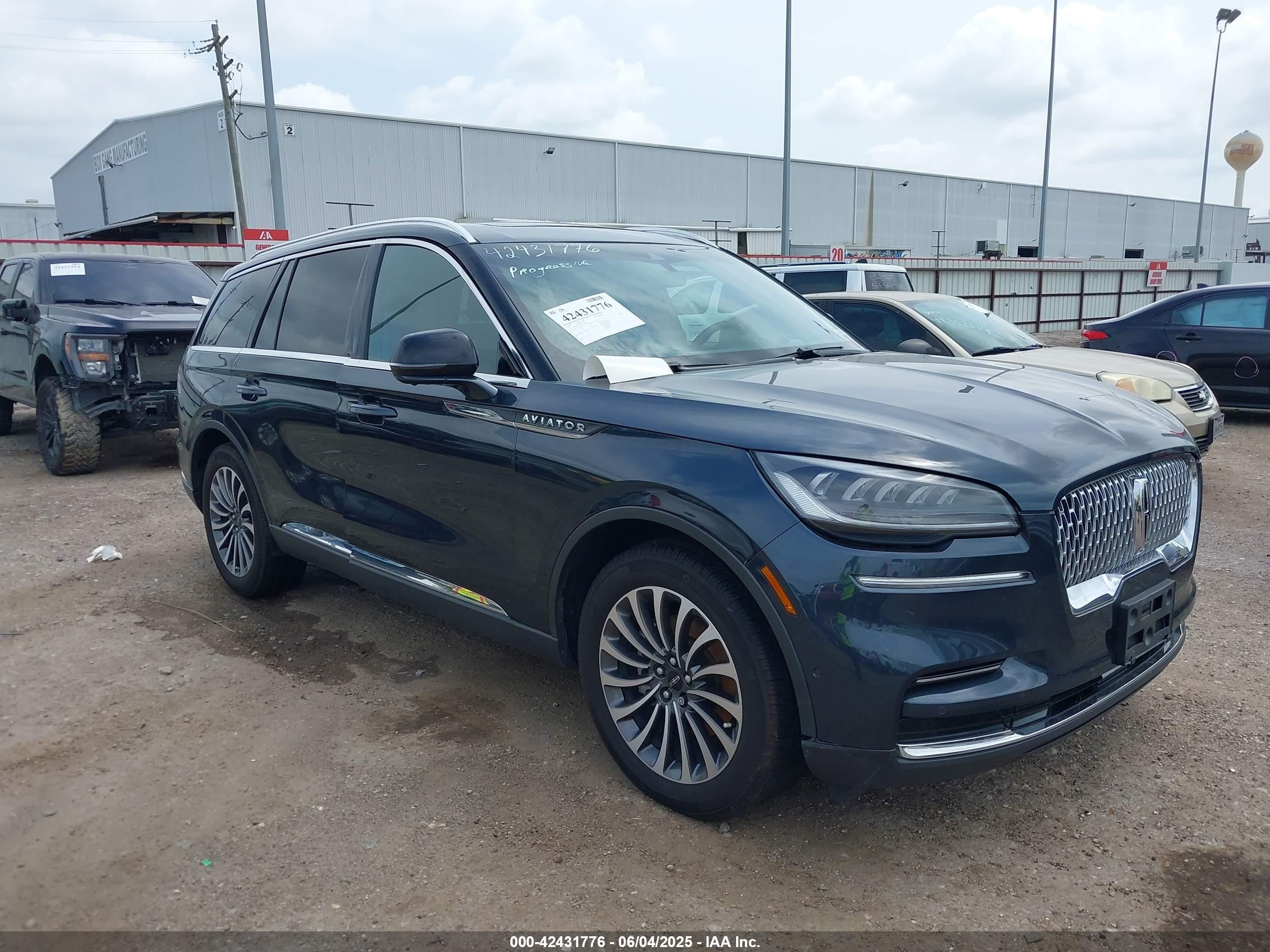 2022 Lincoln Aviator Reserve, VIN 5LM5J7WC5NGL16739 — Electrical