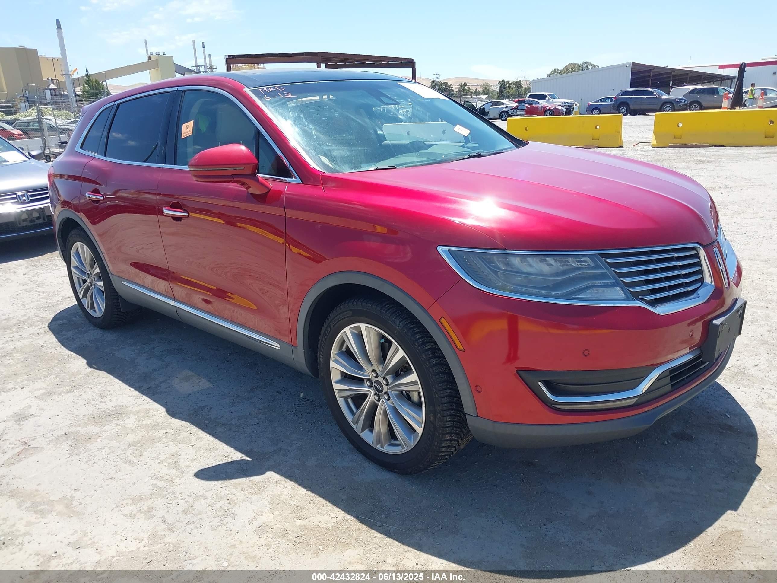 2016 Lincoln MKX Reserve, VIN 2LMTJ8LP9GBL46445 — Fresh water flood