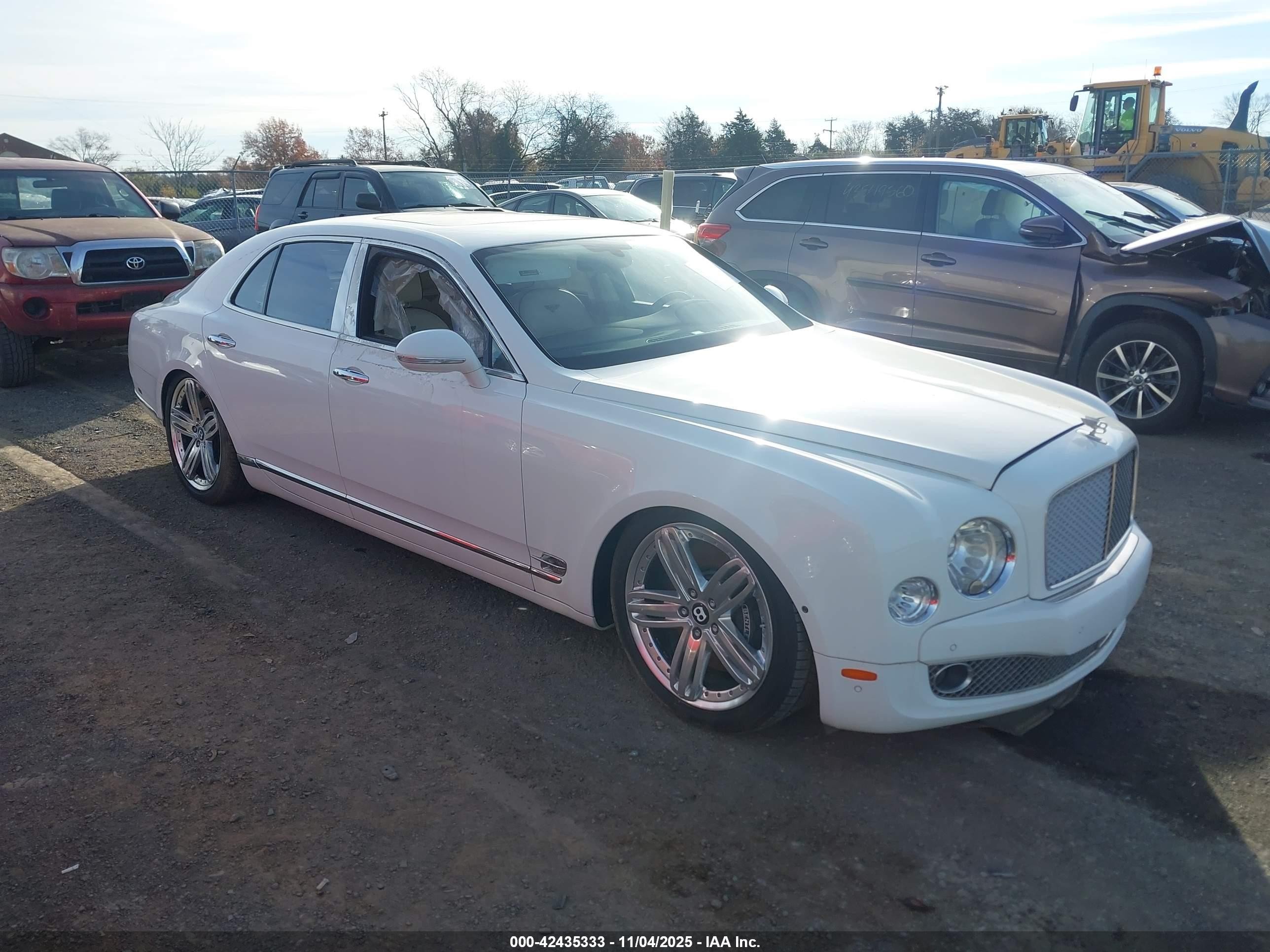 2014 Bentley Mulsanne, VIN SCBBB7ZH3EC018795 — Пресная вода