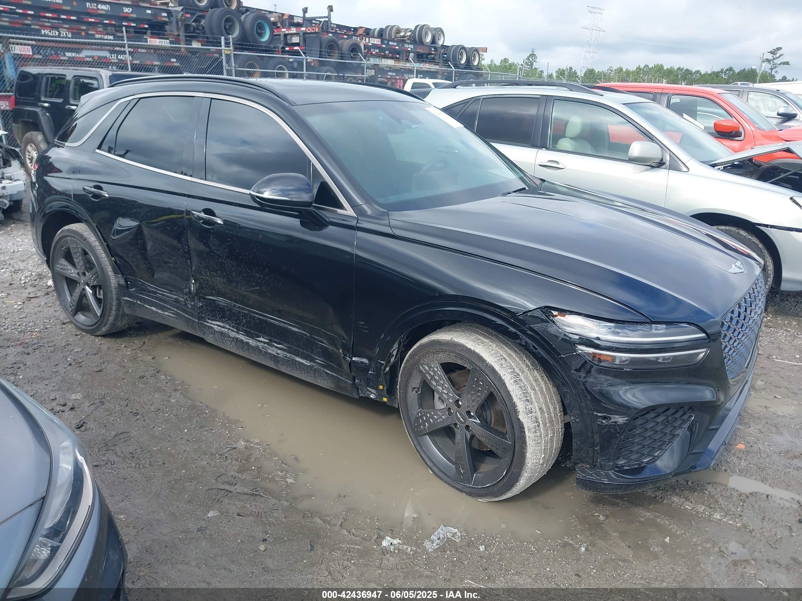 2022 Genesis GV70 2.5T, VIN KMUMADTB6NU057996 — Side