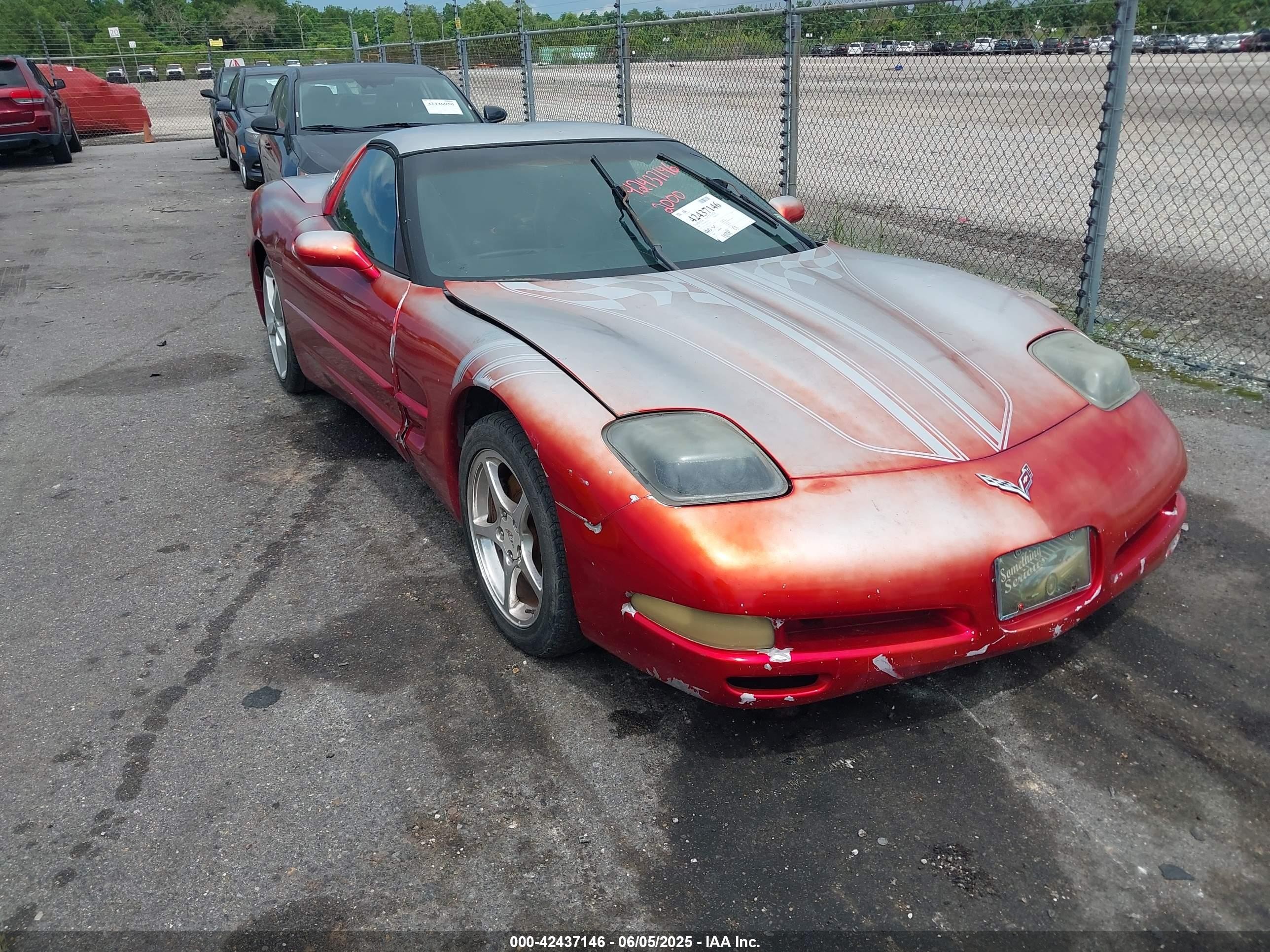 2000 Chevrolet Corvette, VIN 1G1YY22G9Y5121554 — Normal wear