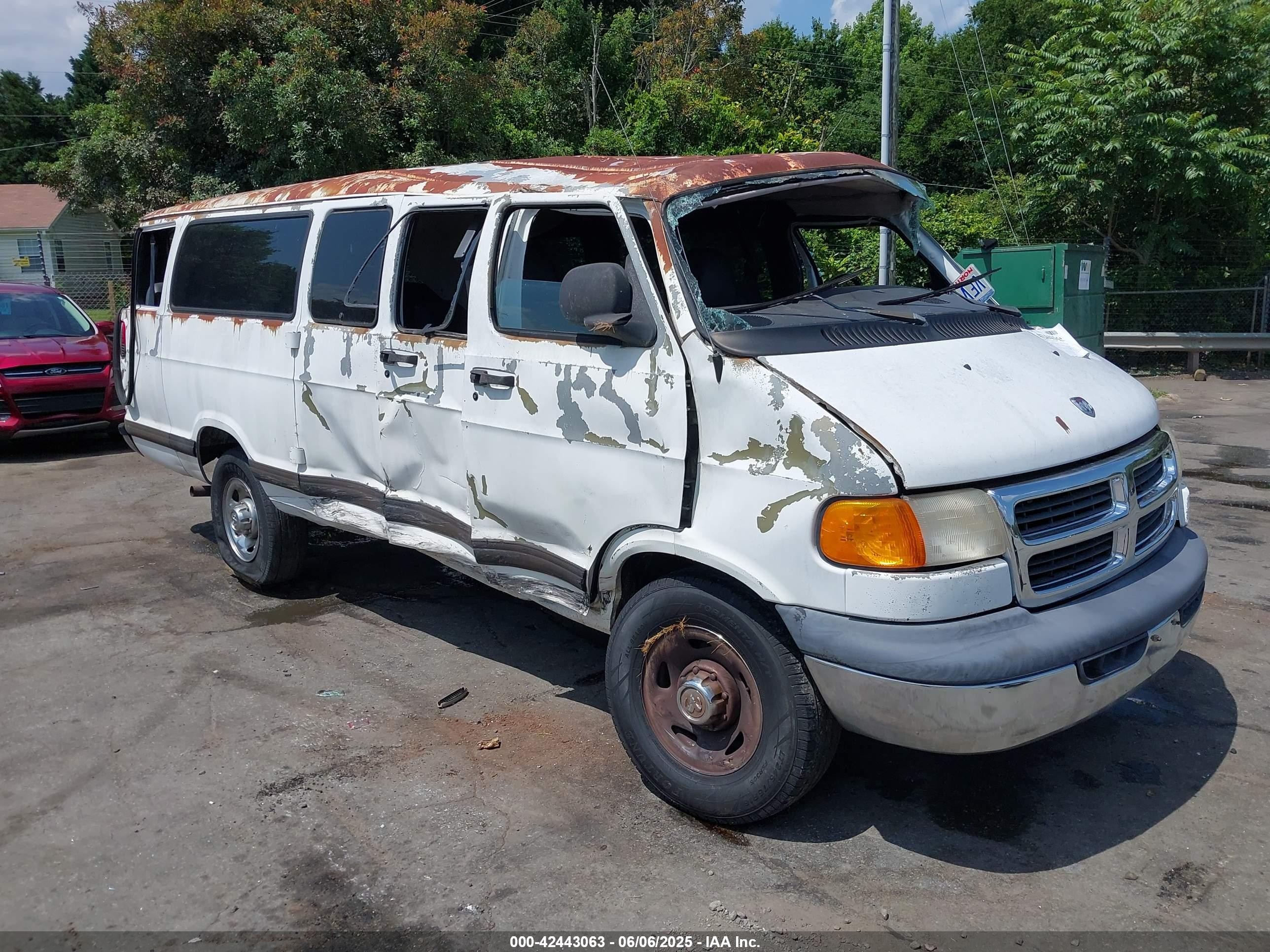 2001 Dodge Passenger, VIN 2B5WB35Z01K521693 — Опрокидывание