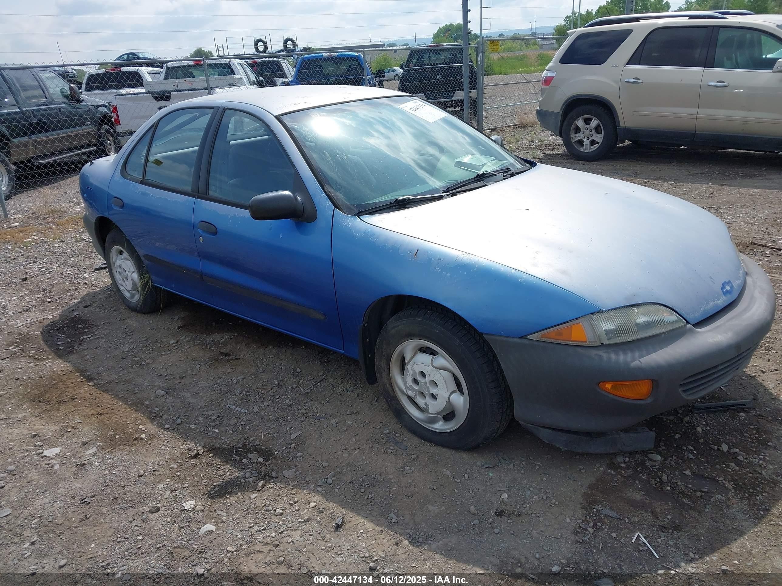 1996 Chevrolet Cavalier, VIN 1G1JC524XT7249564 — Front end