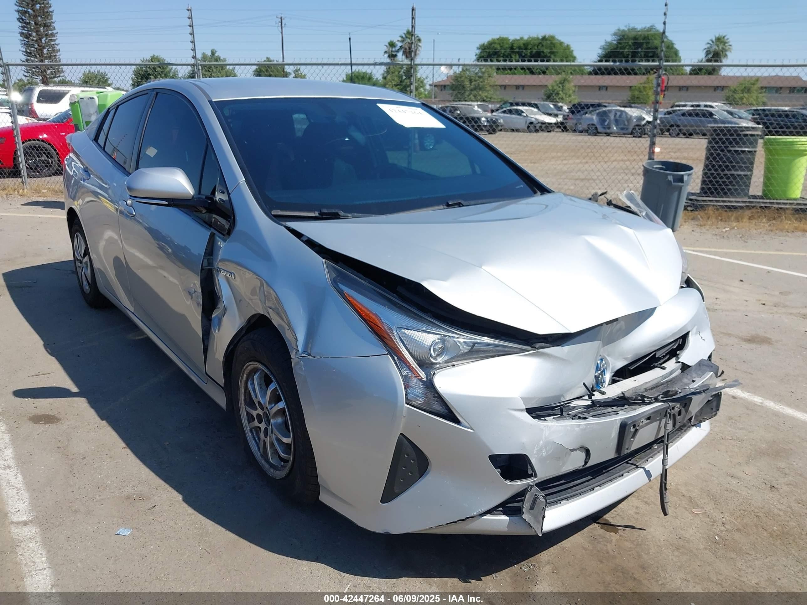 2016 Toyota Prius Four Touring, VIN JTDKARFU3G3019848 — Front end