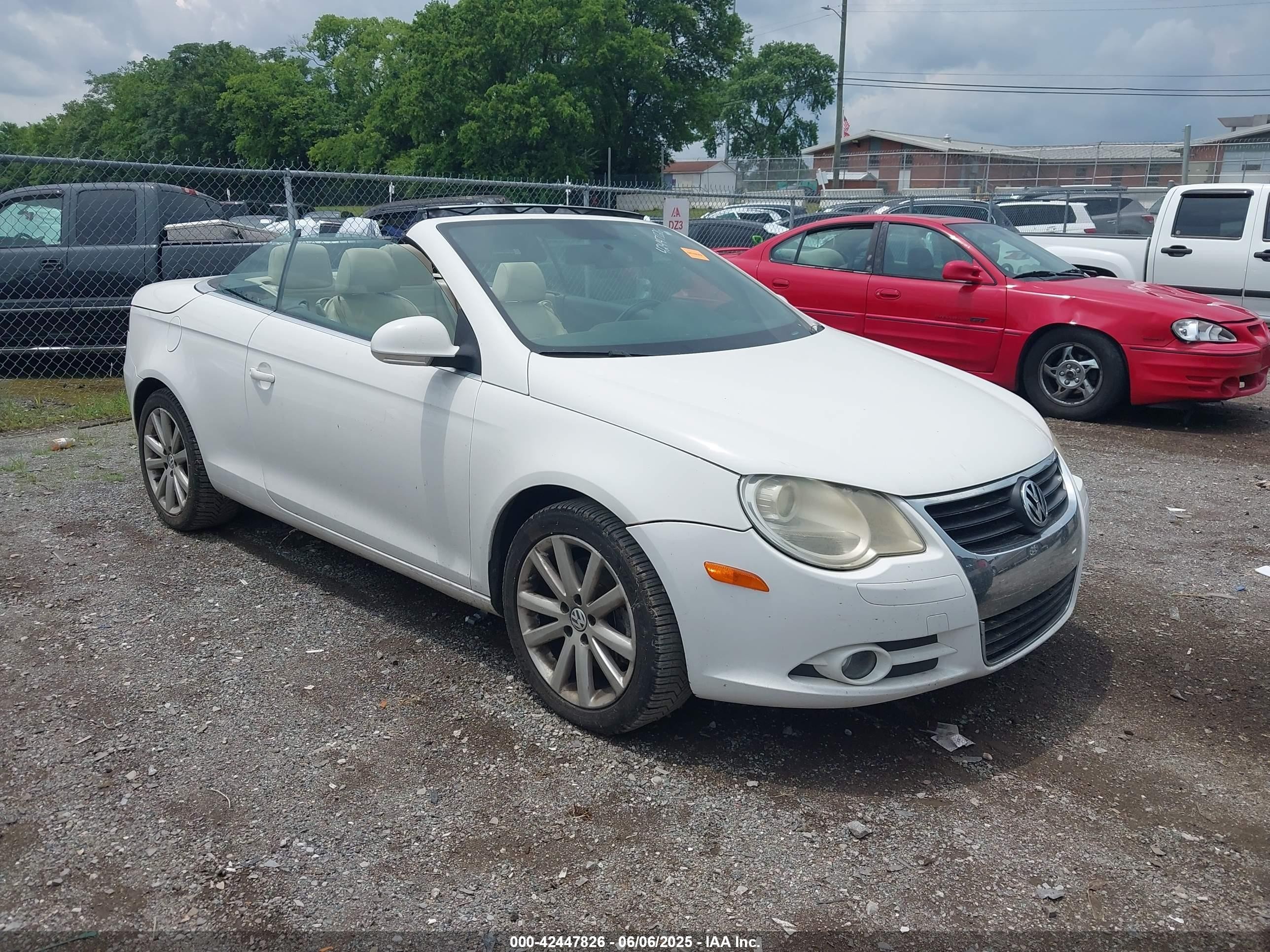 2008 Volkswagen Eos Turbo, VIN WVWBA71F38V006309 — Normal wear
