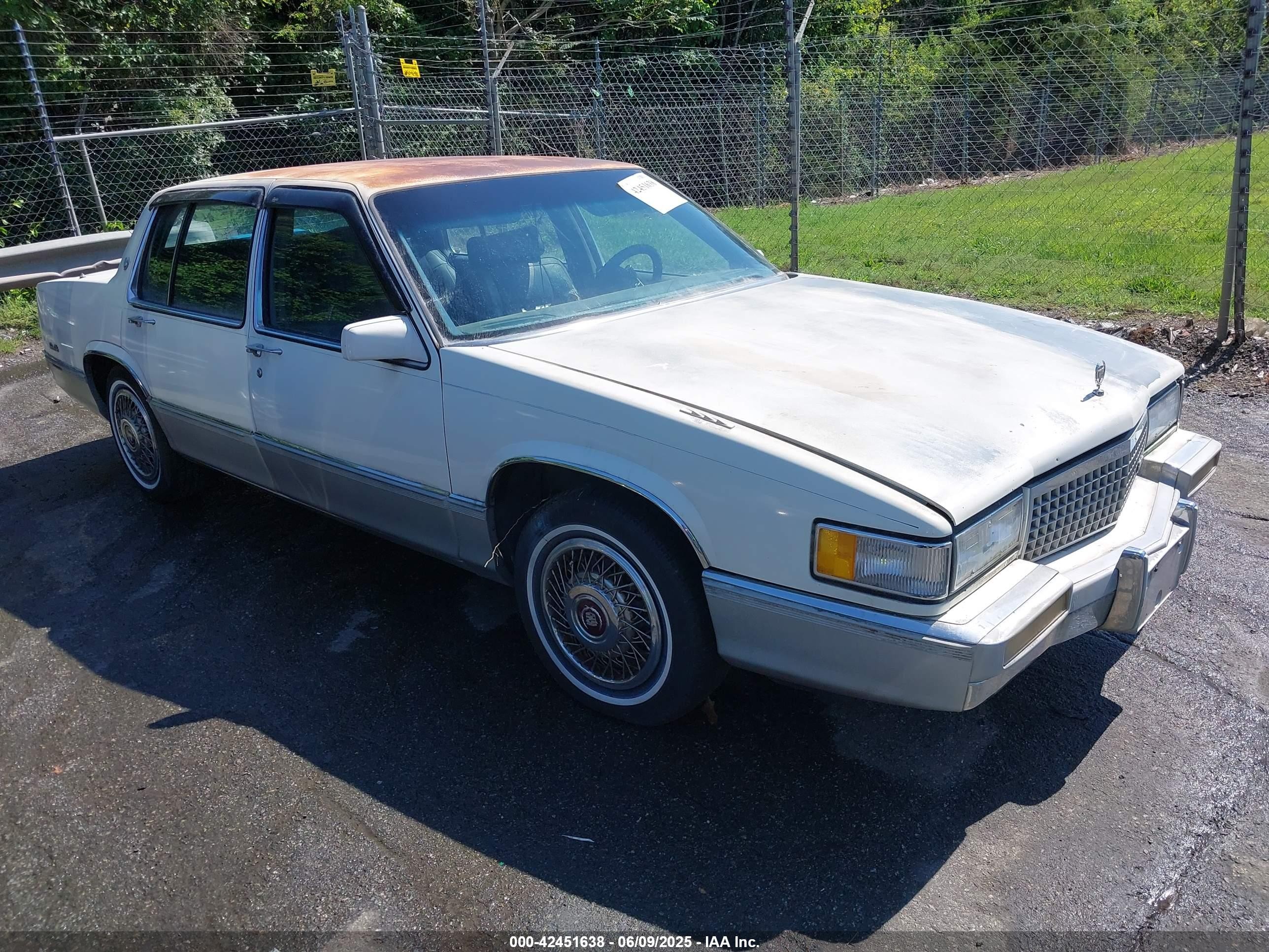 1989 Cadillac DeVille, VIN 1G6CD5159K4342392 — Обычный износ