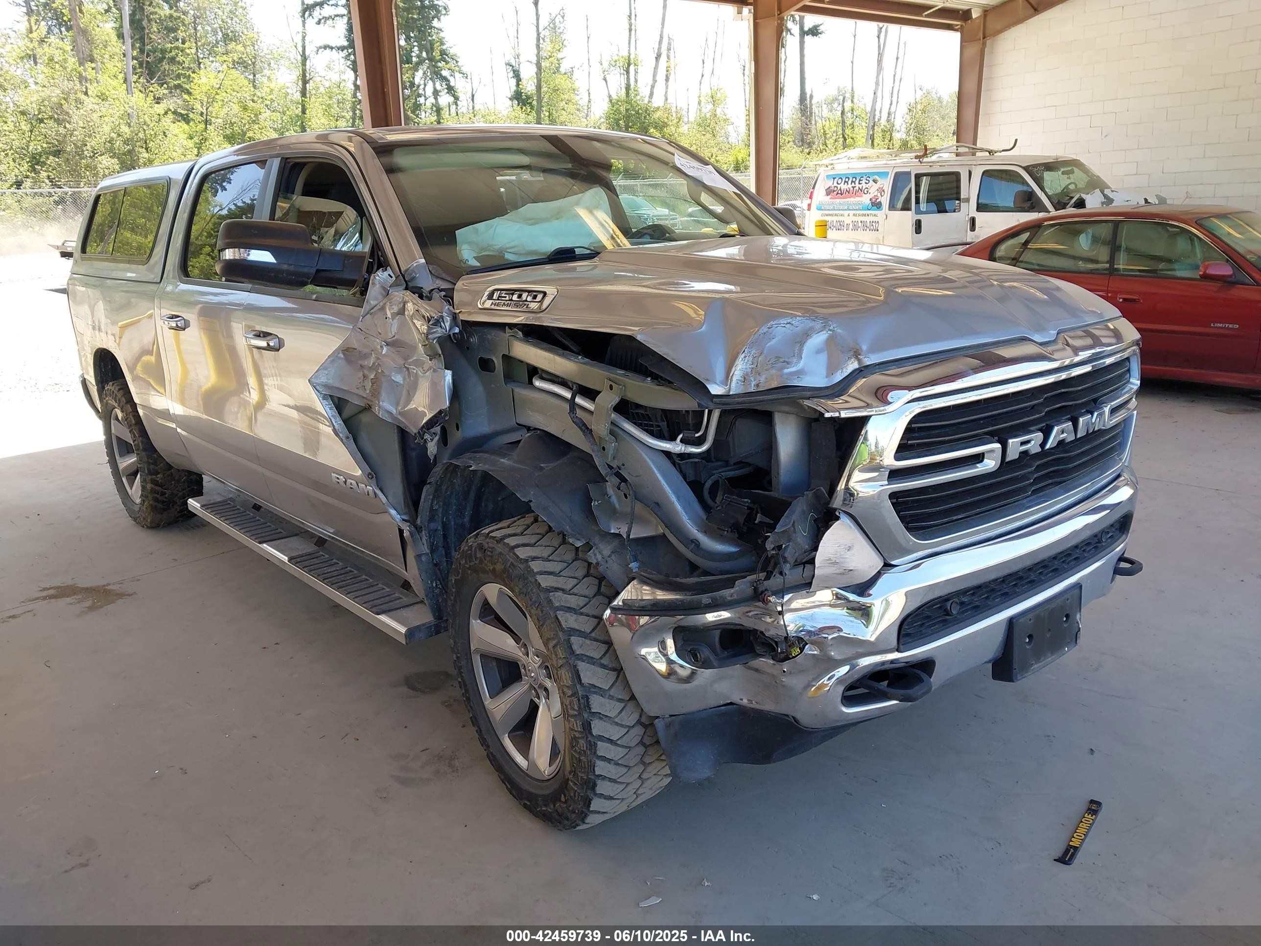 2020 Ram 1500 Big Horn, VIN 1C6SRFMT4LN125460 — Фото с аукциона 1 of 5