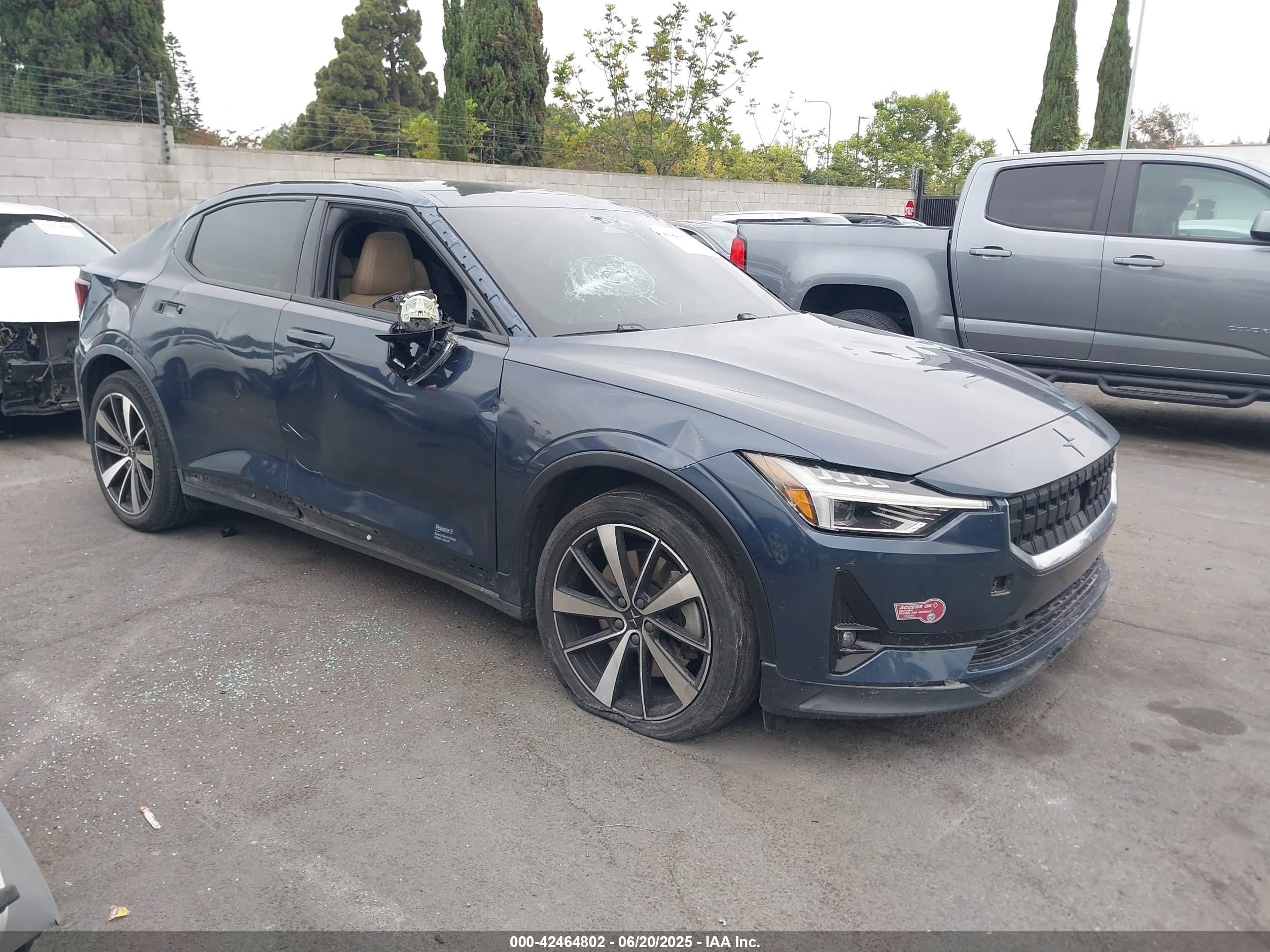 2022 Polestar 2, VIN LPSED3KA1NL075497 — Вандализм
