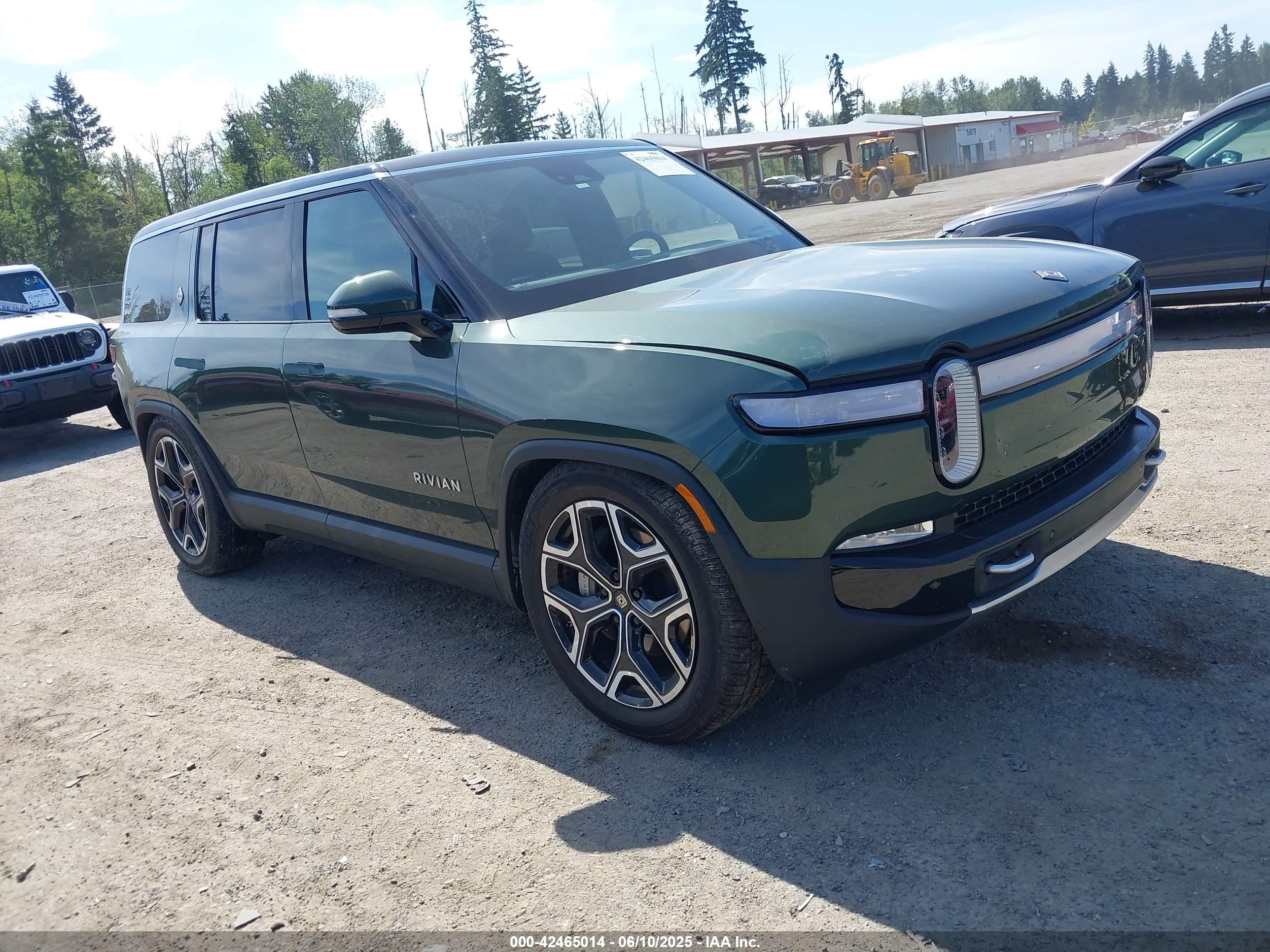 2023 Rivian R1S Adventure, VIN 7PDSGBBA9PN029640 — Water / flood