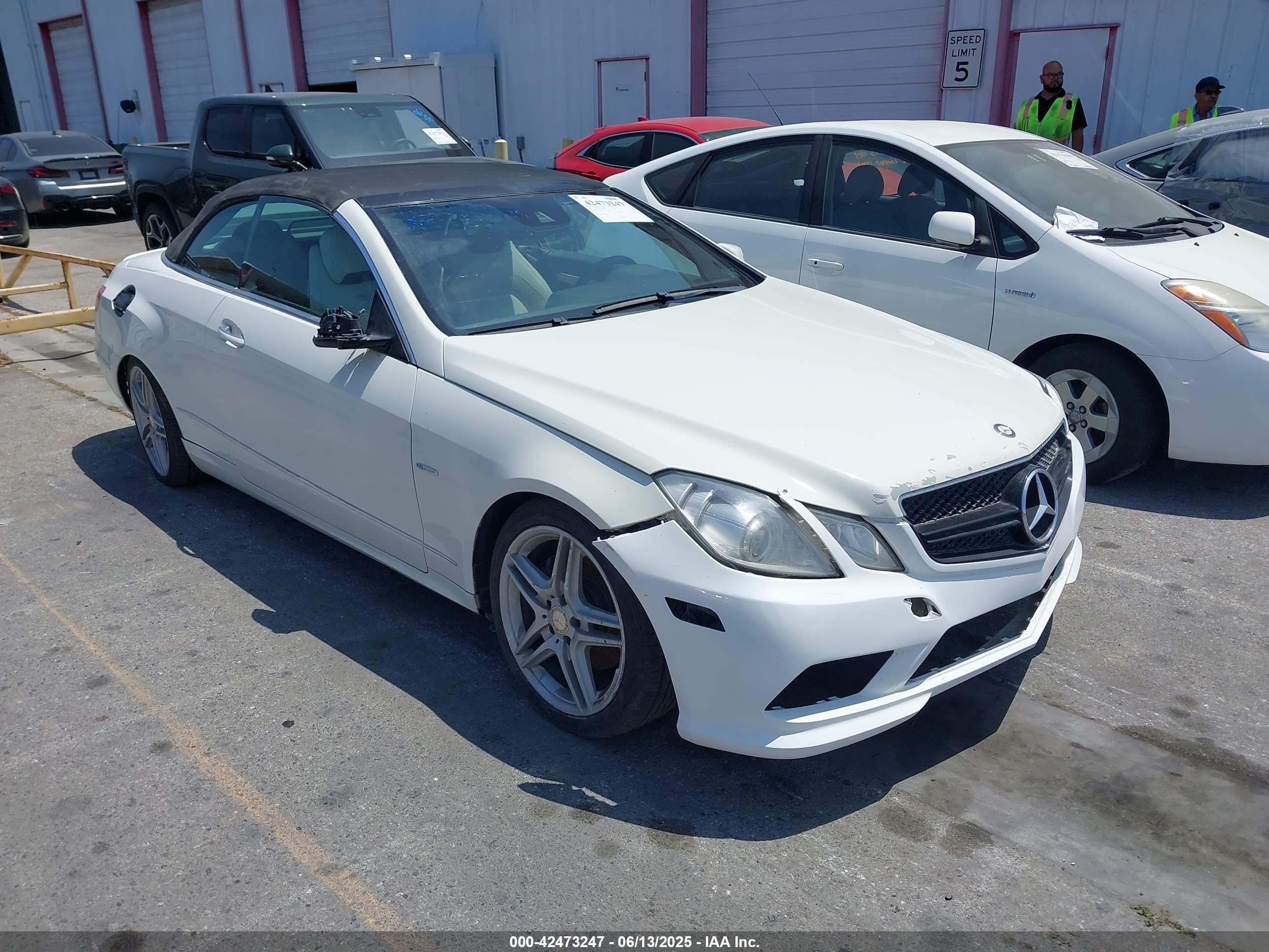 2012 Mercedes-Benz E 350, VIN WDDKK5KF3CF164187 — Front end