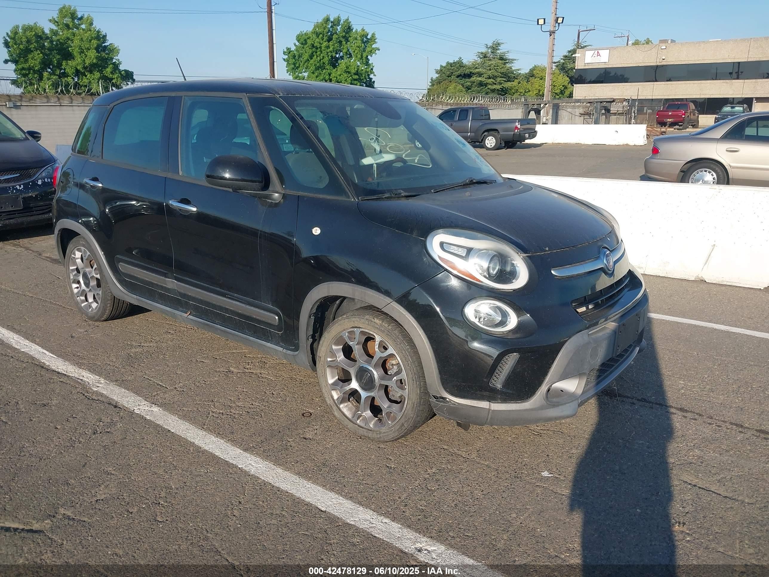 2014 FIAT 500L Trekking, VIN ZFBCFADH6EZ014198 — Biohazard / chemical