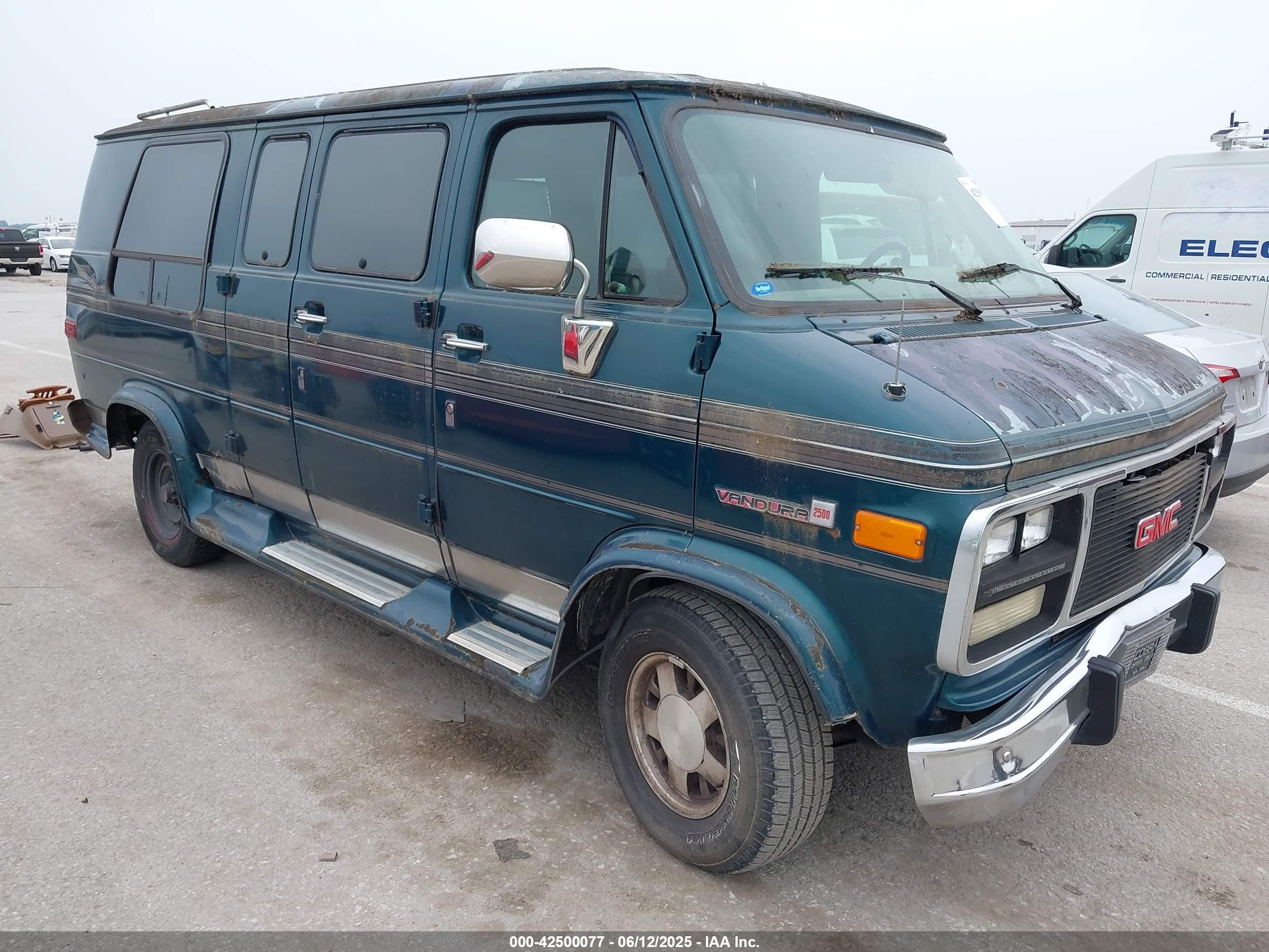 1994 GMC Vandura, VIN 1GDEG25K2RF523677 — All over