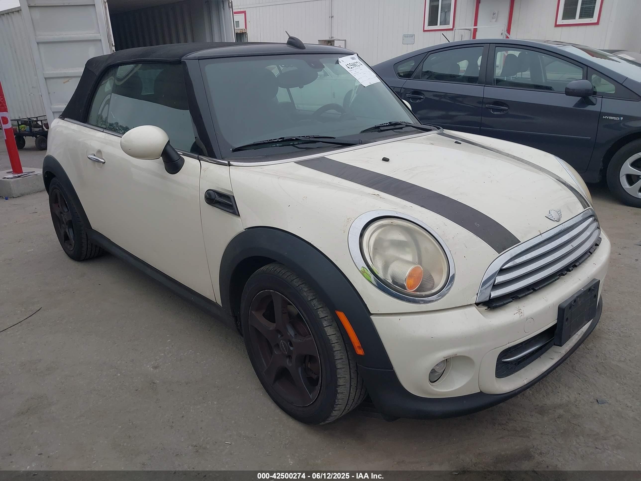 2011 MINI Convertible, VIN WMWZN3C5XBTZ89487 — После угона